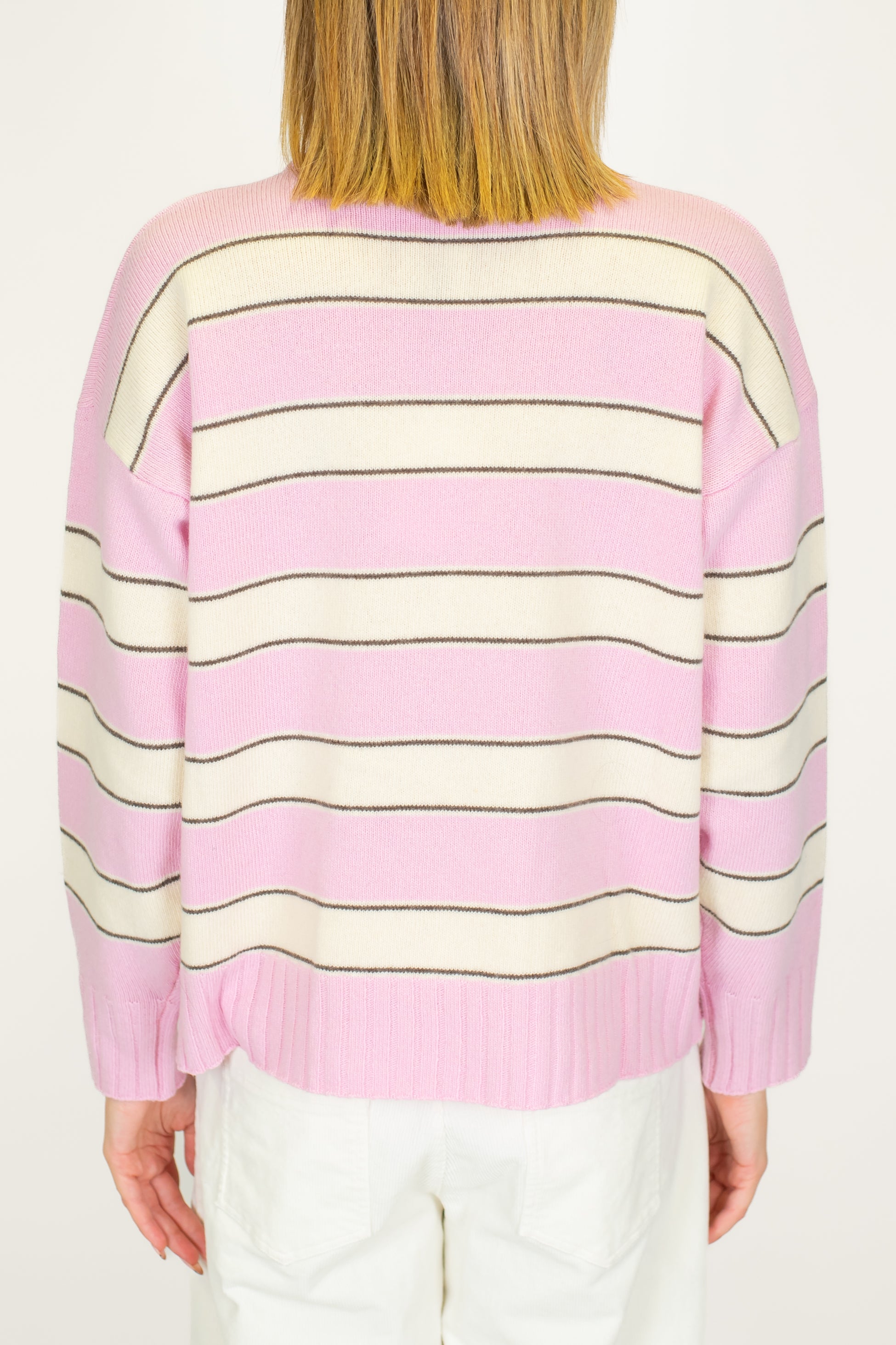 Tensione in - Maglia girocollo a righe in pura lana