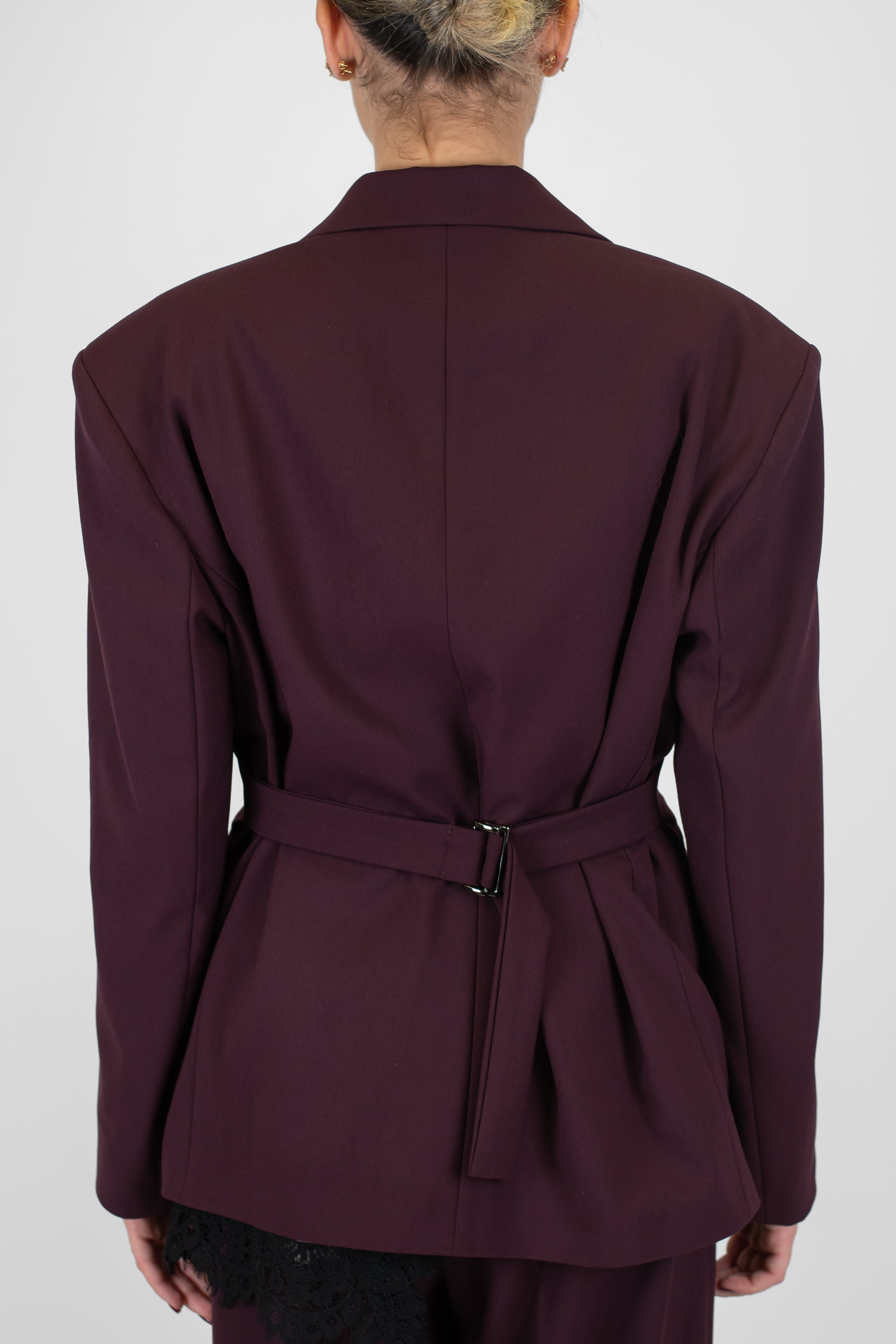 Motel - Giacca doppiopetto con spalline e cinturino sul retro