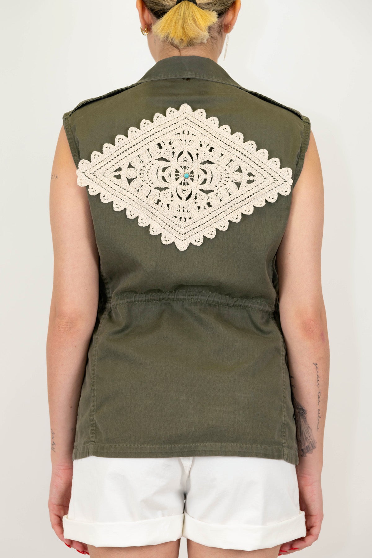 Dixie - Gilet in tessuto vintage con applicazione in crochet