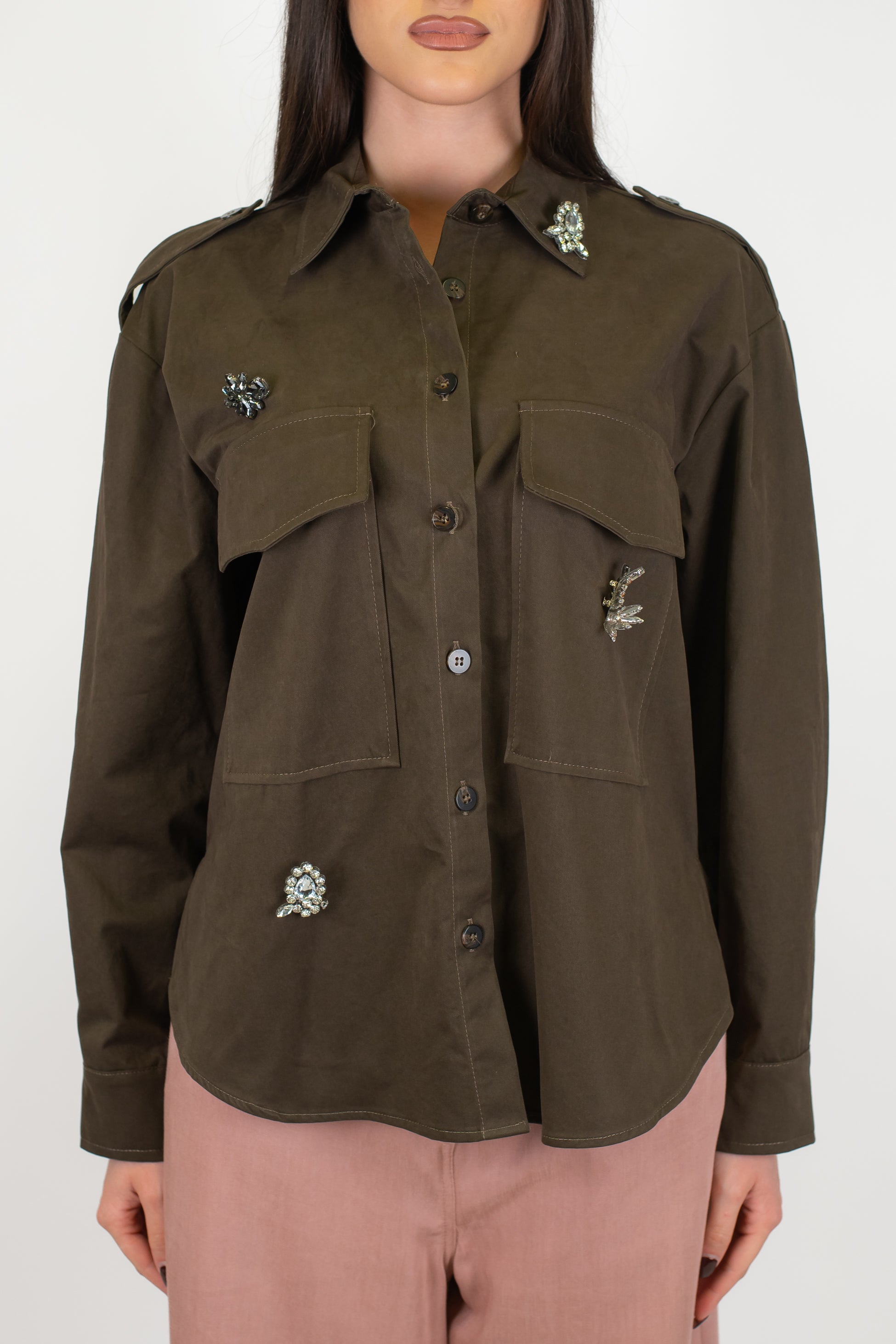 Maryley - Camicia in denim con tasconi e spille