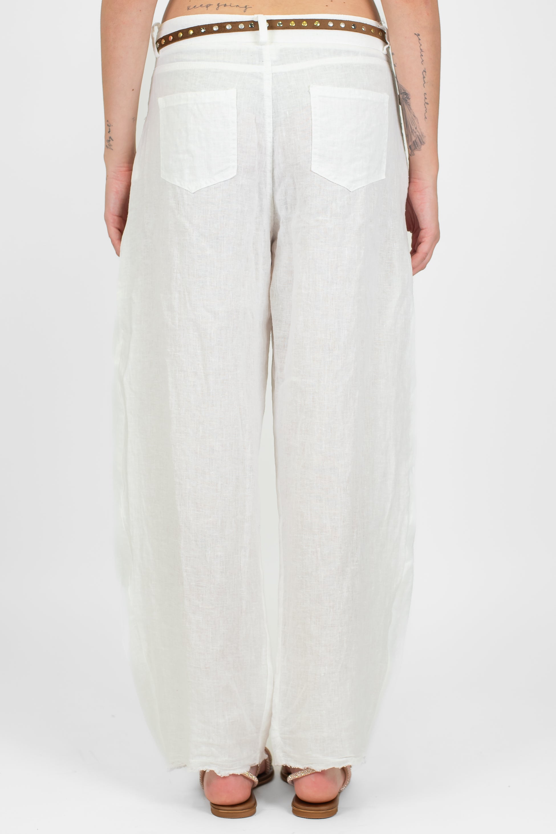 Tensione in - Pantalone balloon 100% lino sfrangiato sotto