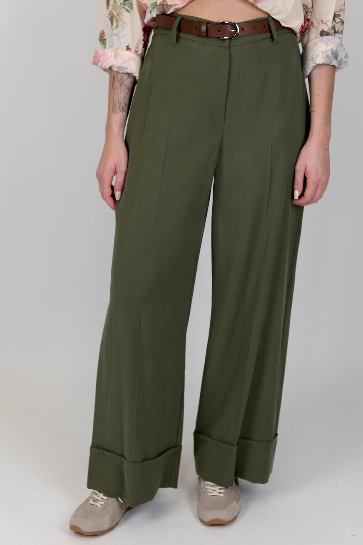 Motel - Pantalone palazzo con maxi risvolto sul fondo