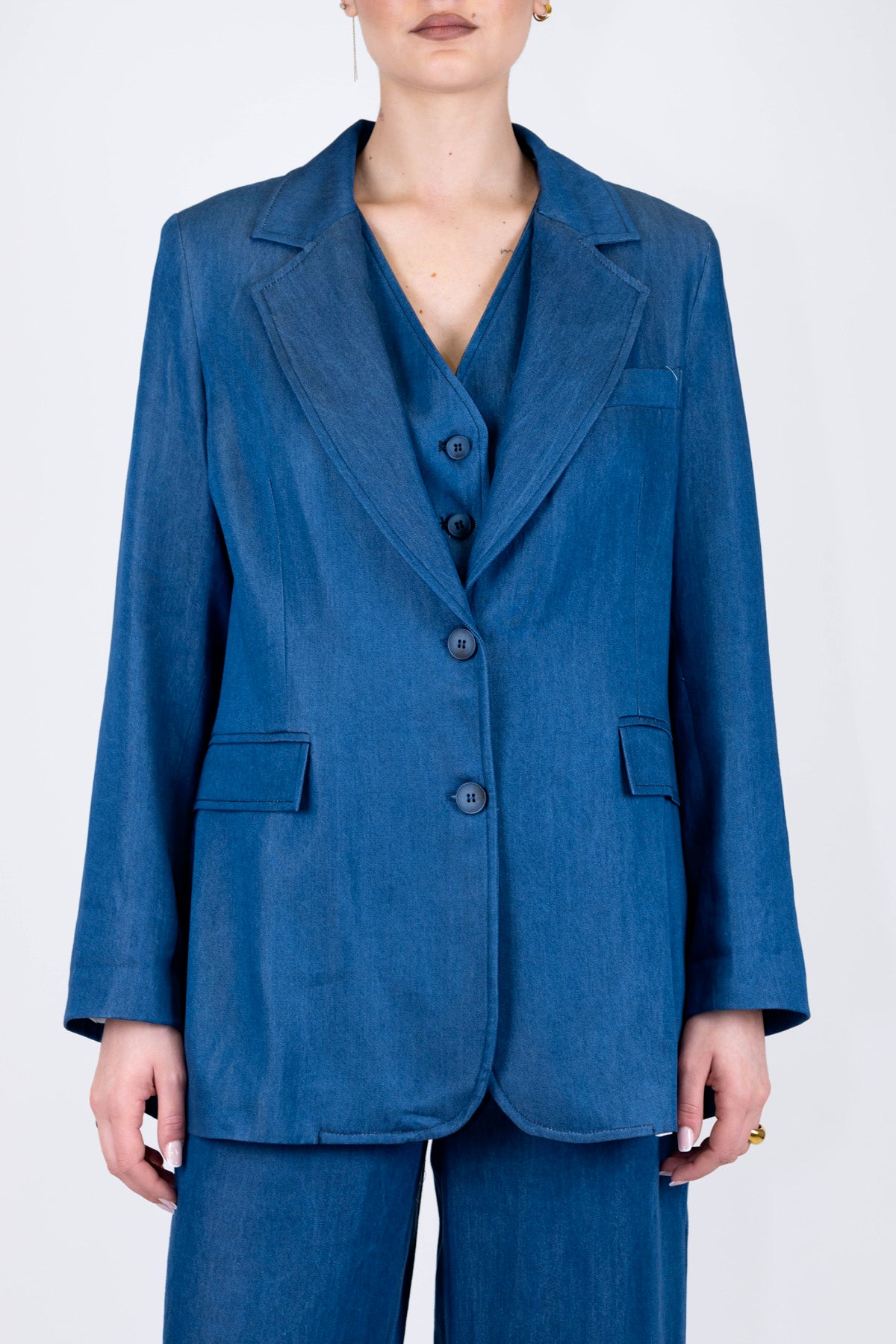 Tensione in - Giacca monopetto effetto denim con cappellino abbinato