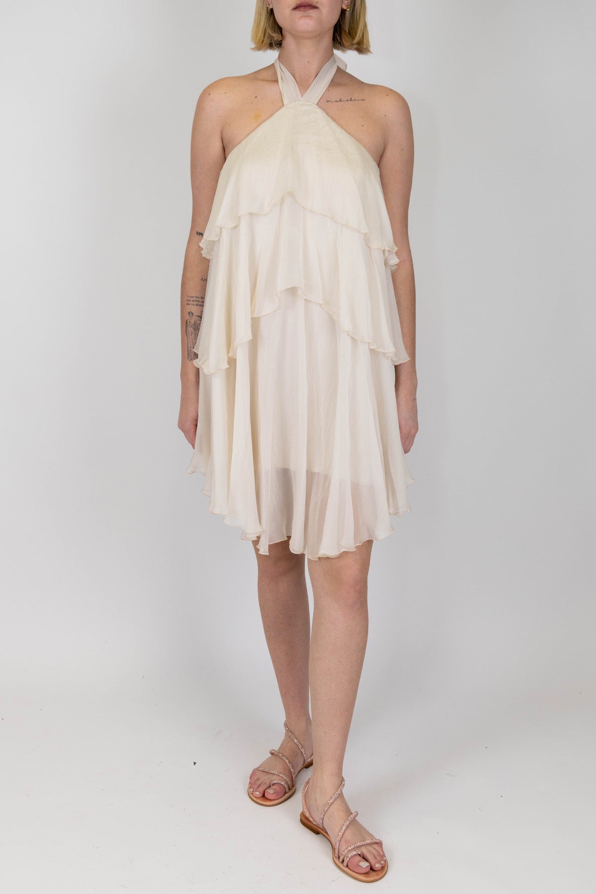 Haveone - Abito corto in misto seta con allaccio al collo e balze