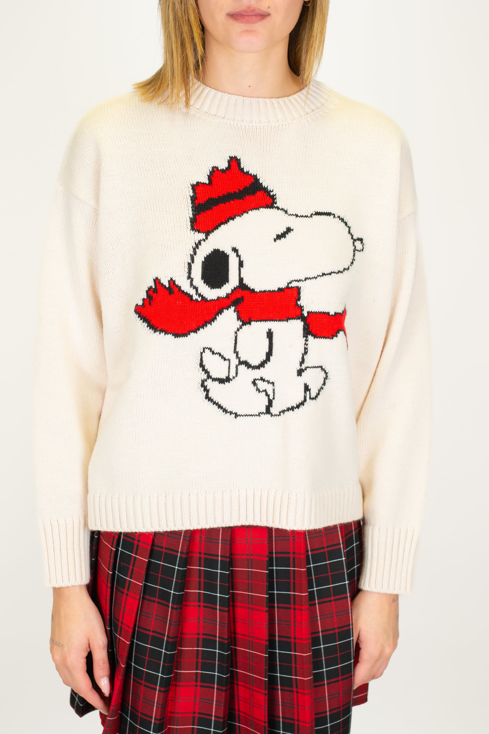 Tensione in - Maglia girocollo in misto lana con Snoopy ricamato