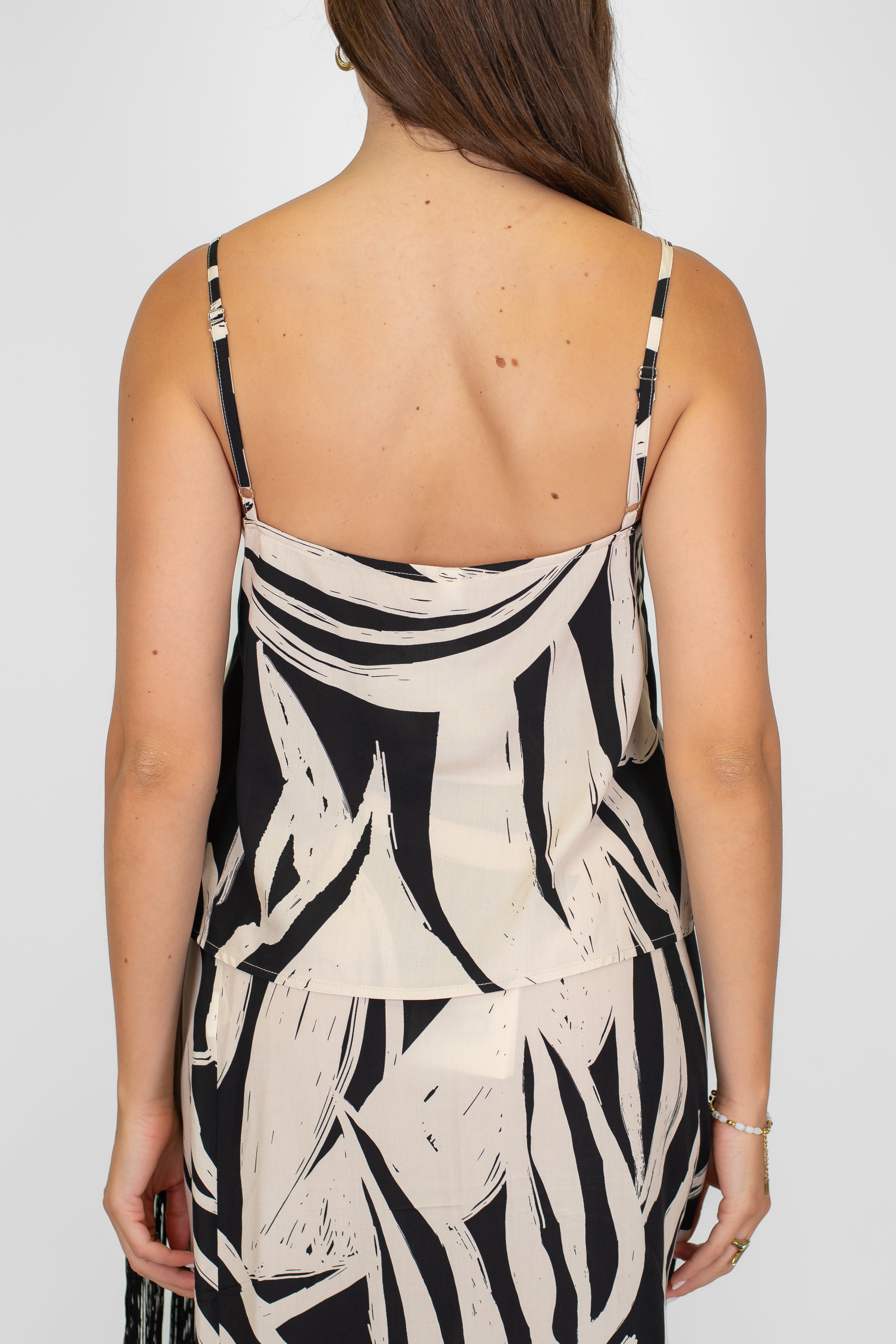 Tensione in - Top con bretelline fantasia astratta in viscosa