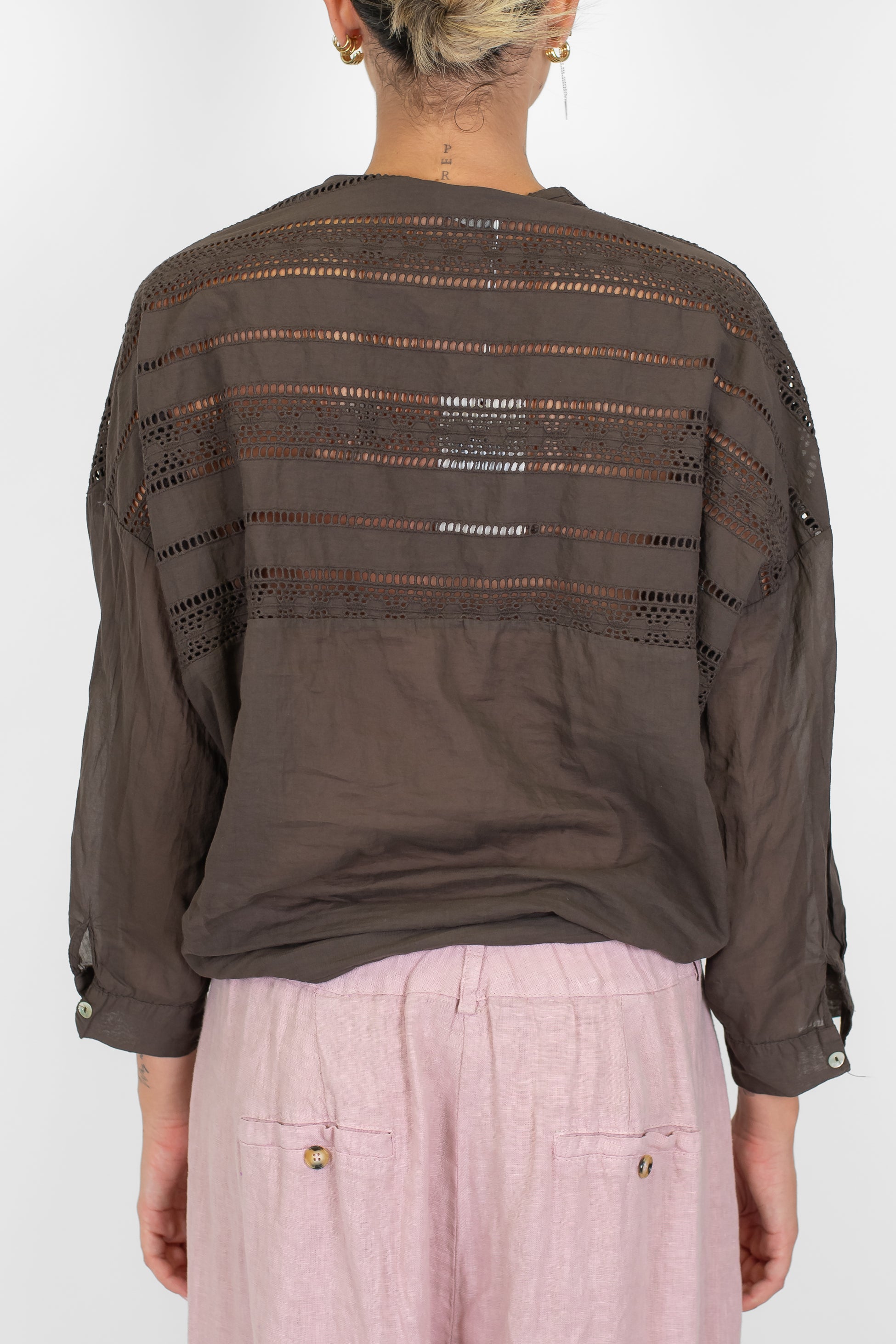 Motel - Camicia in cotone traforato con collo coreano