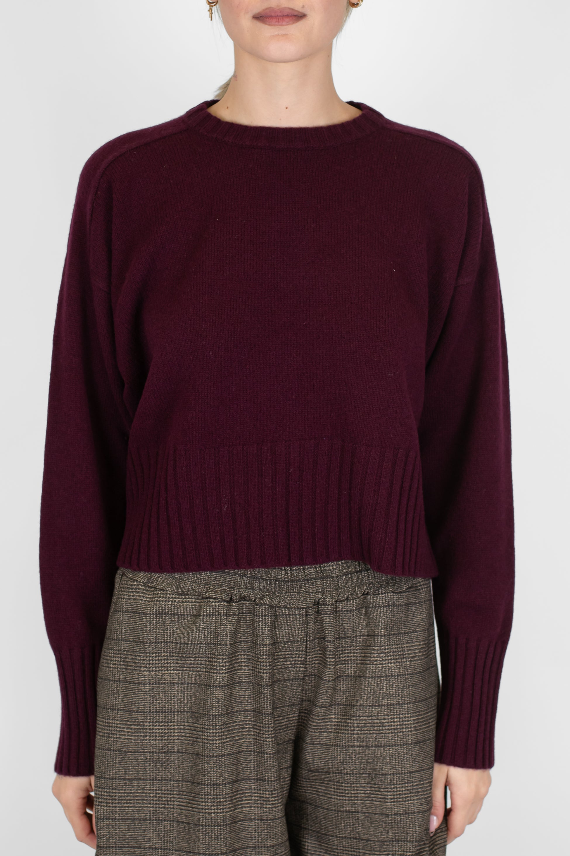 Tensione in - Maglia girocollo in pura lana