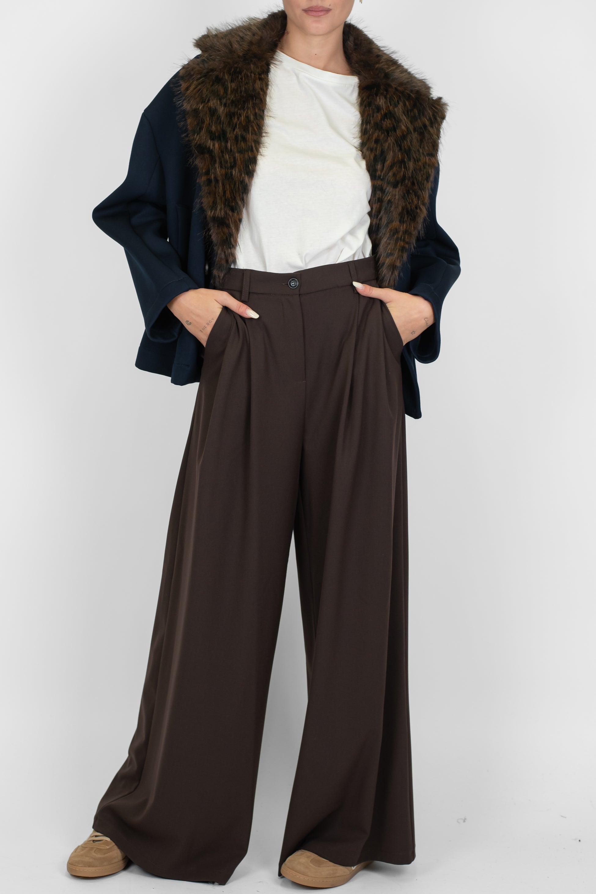 Tensione in - Pantalone palazzo con pinces