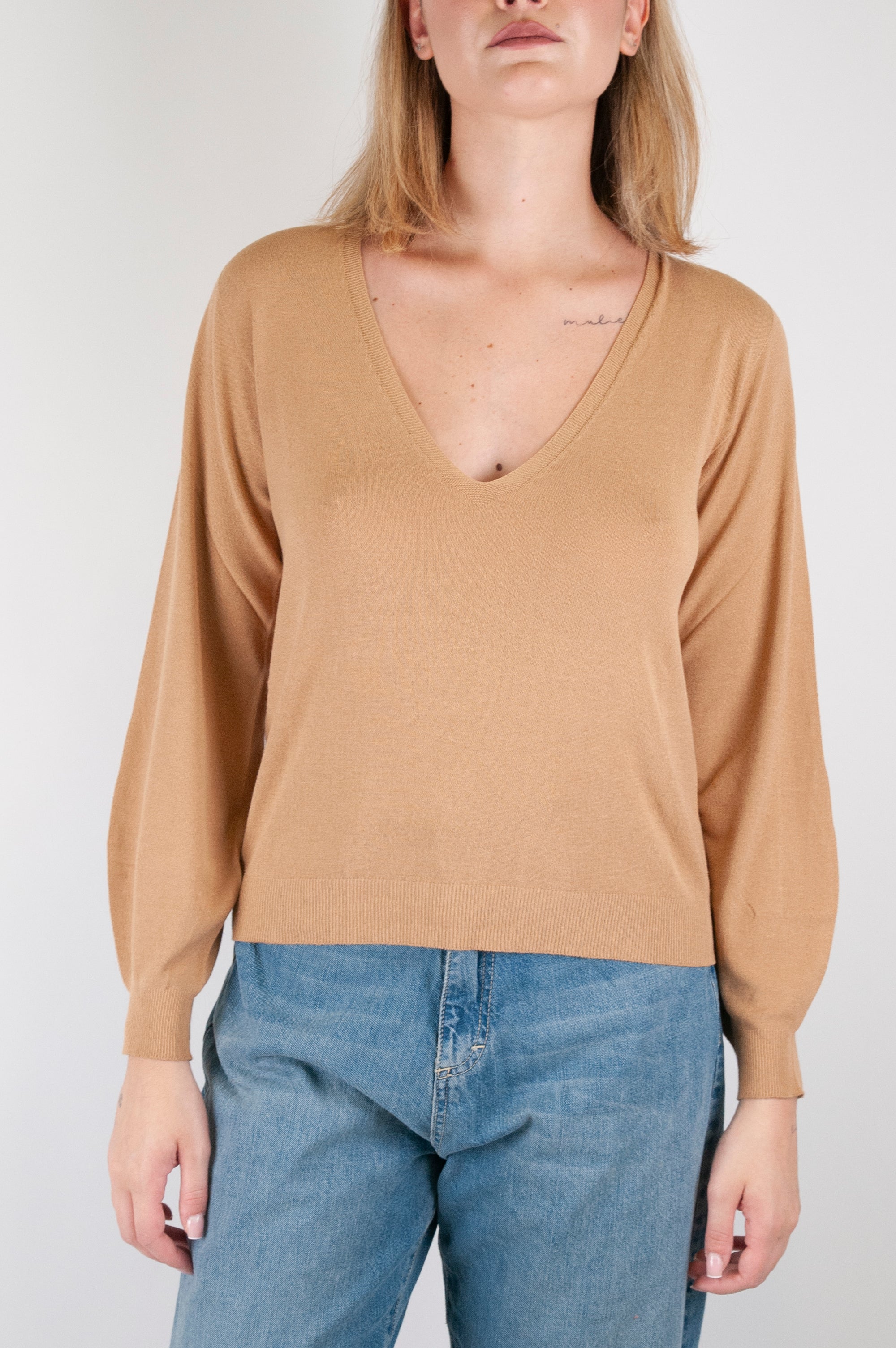 Kontatto - Maglia scollo V in viscosa leggera