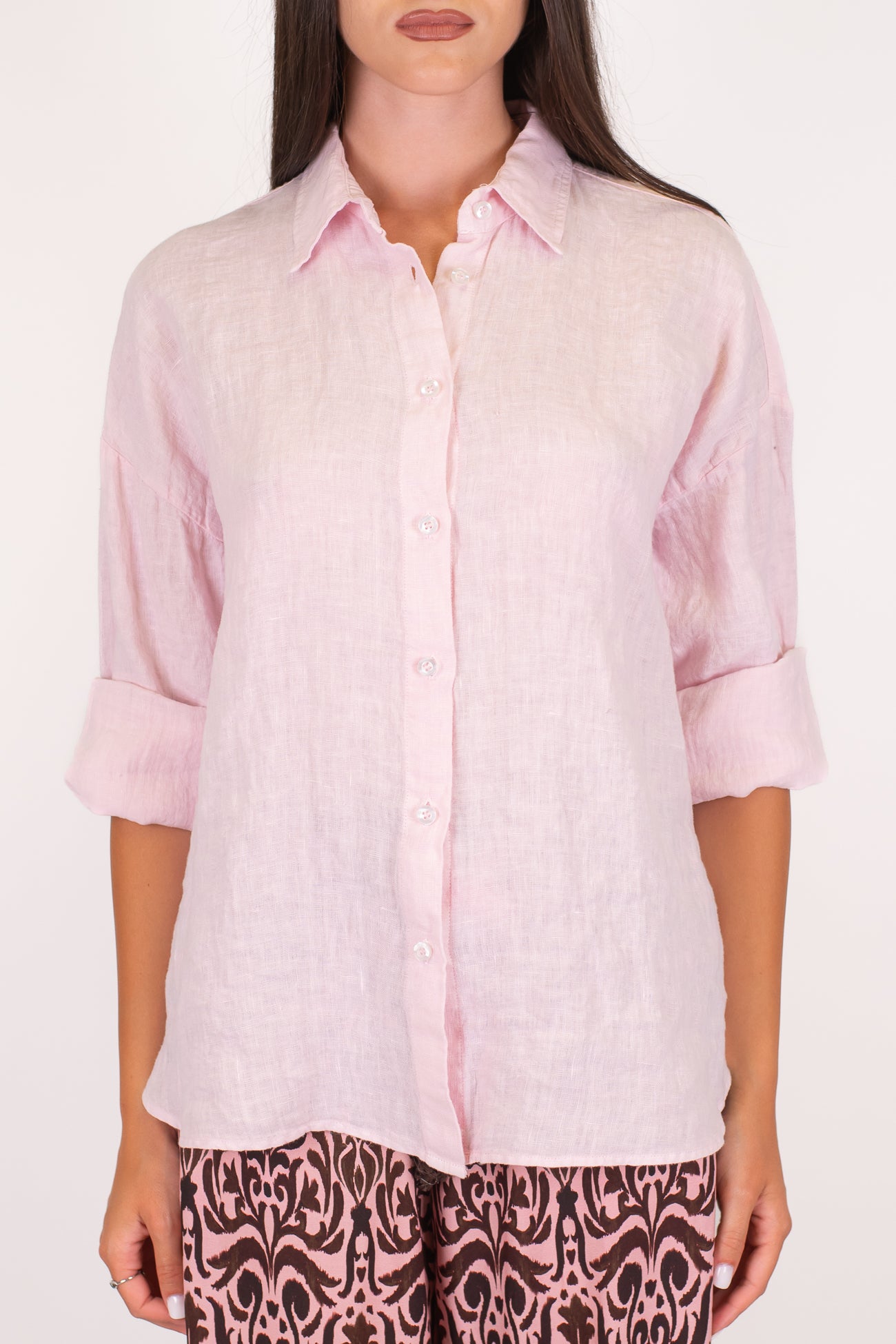 Tensione in - Camicia tinta unita in puro lino