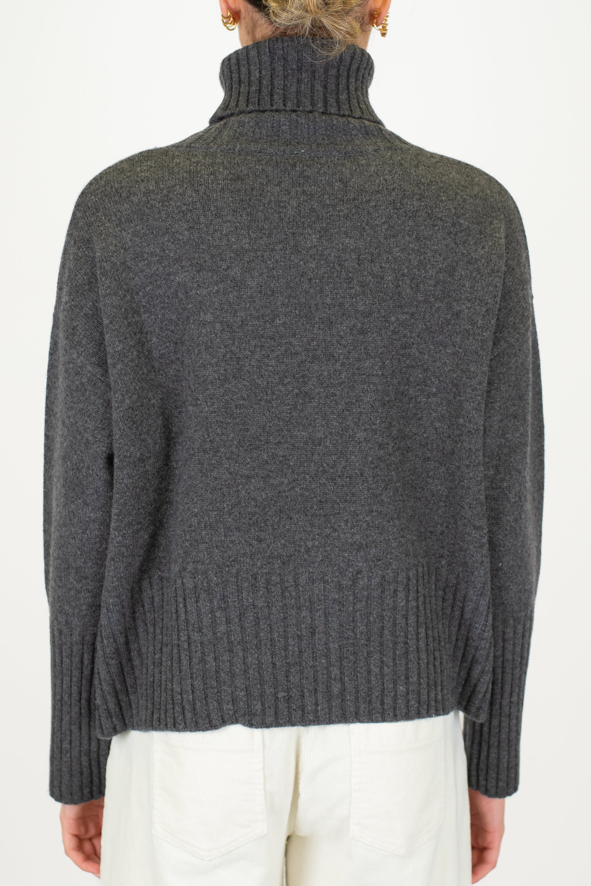 Tensione in - Dolcevita 100% lana