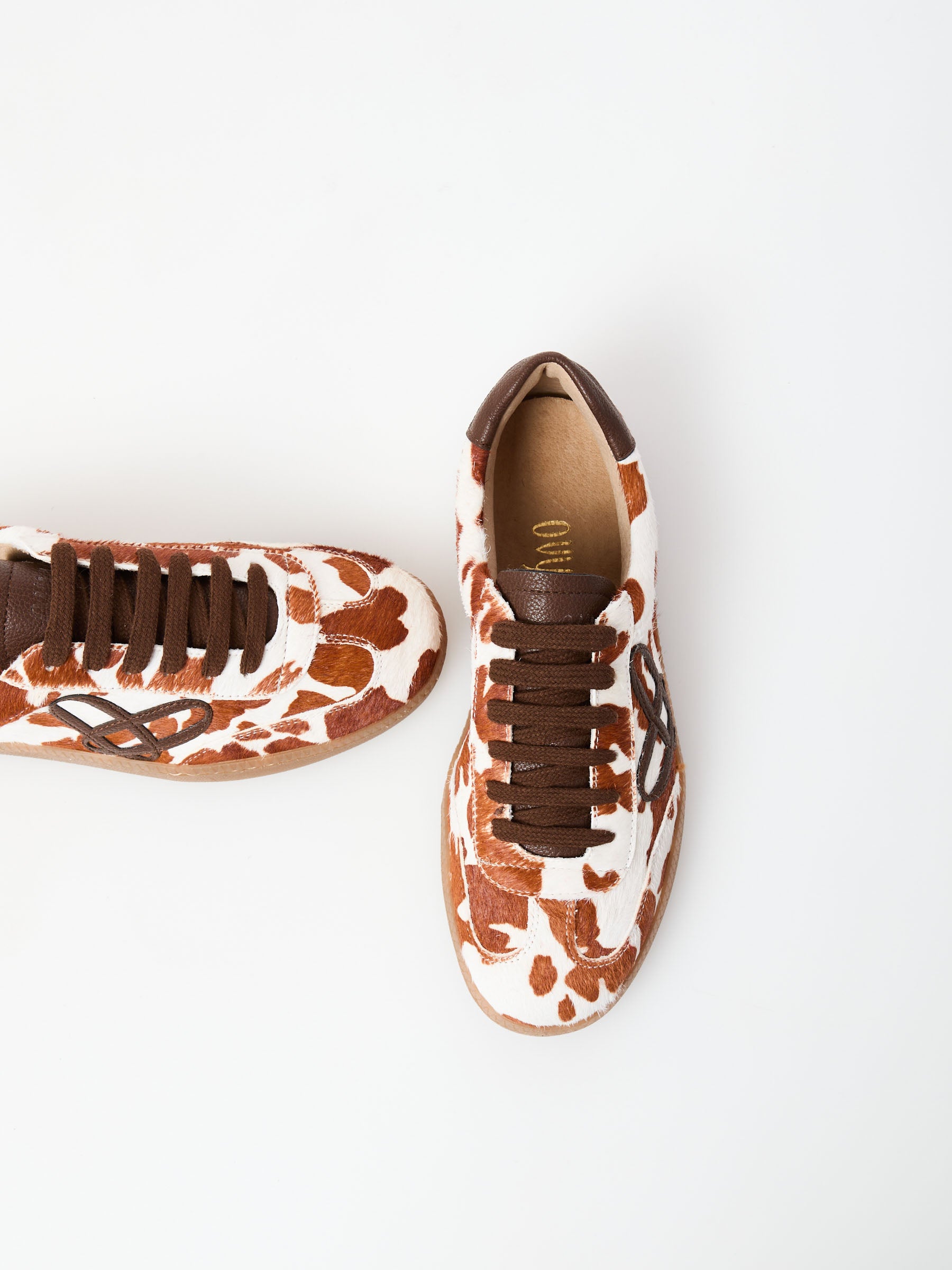 Ovyé - Sneakers fantasia muccata in camoscio