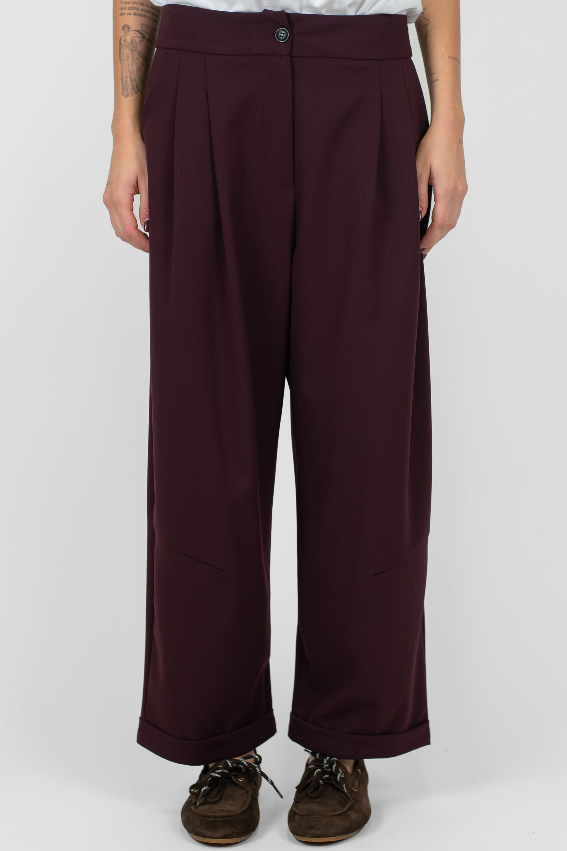 Tensione in - Pantalone balloon a vita bassa con pinces