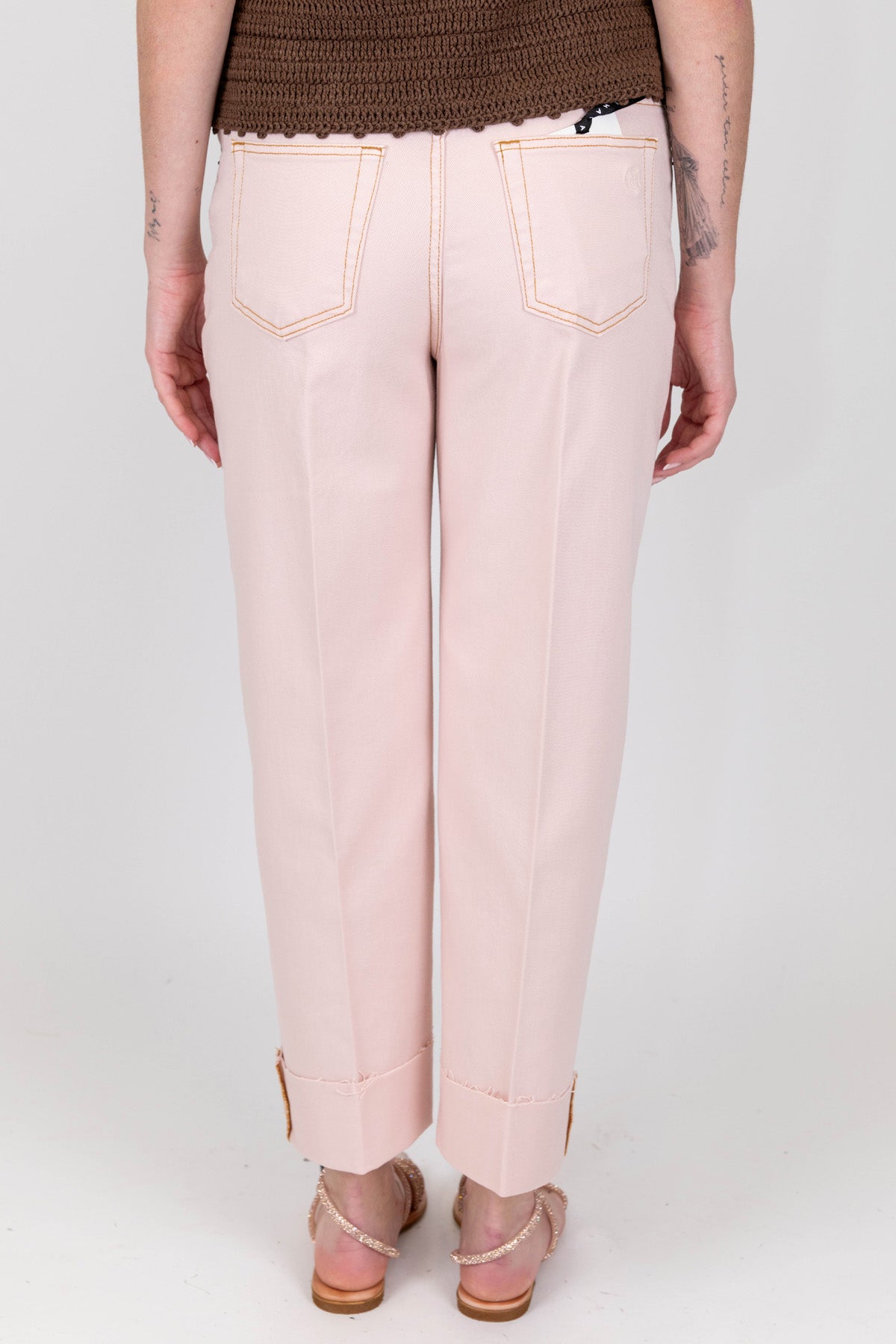 Haveone - Pantalone regular in denim colorato con maxi risvolto sul fondo