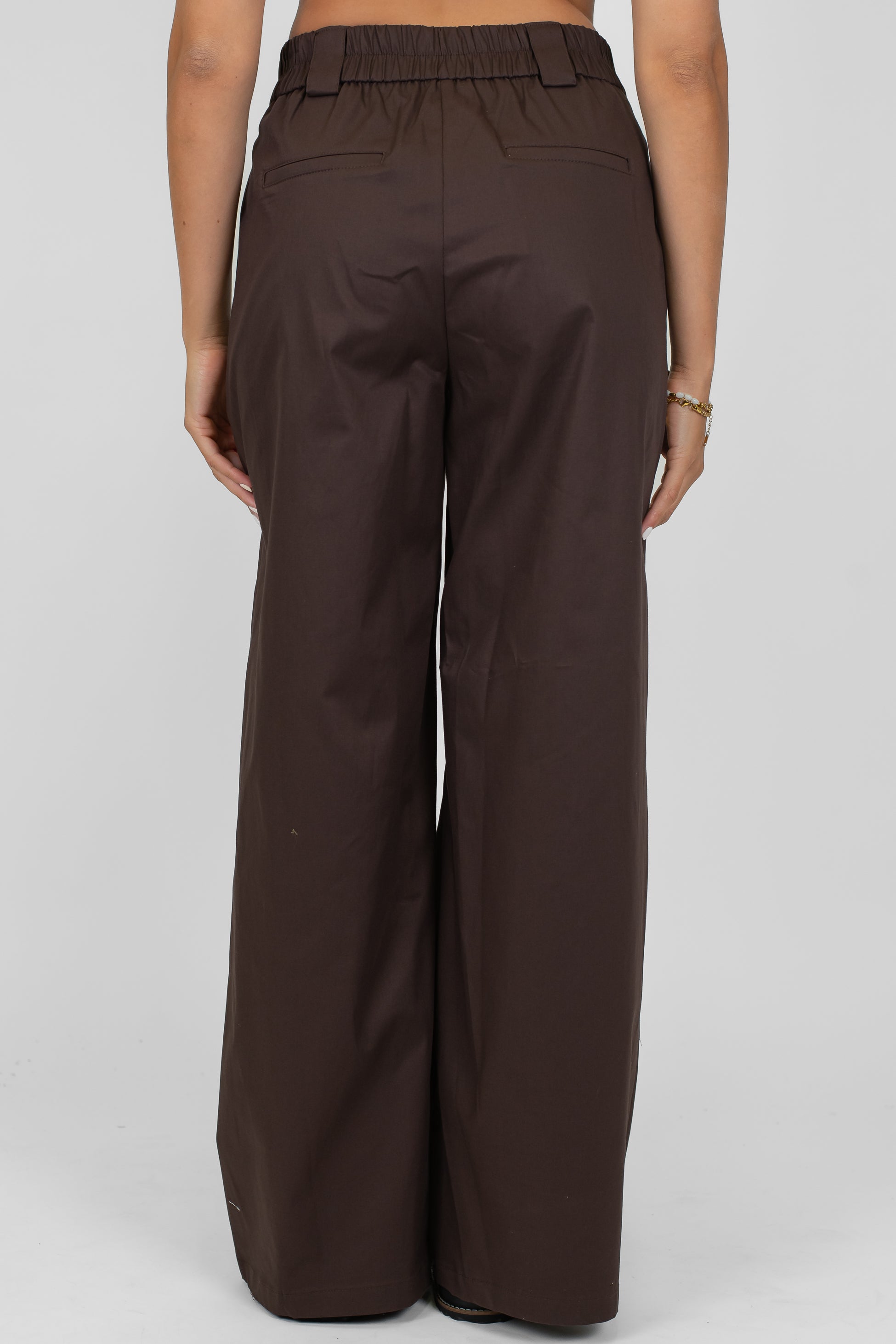 Tensione in - Coordinato in cotone tela paracadute con top a fascia e pantalone palazzo con elastico sul retro