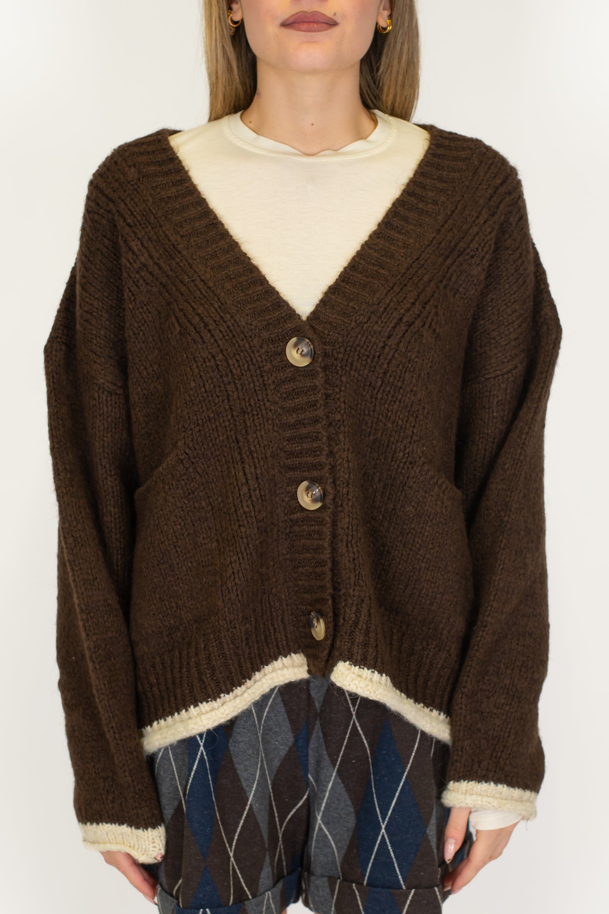 Motel - Cardigan tre bottoni in misto lana con fondo a contrasto