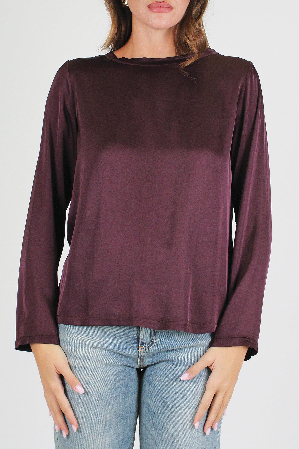 Tensione in - Blusa girocollo tinta unita in viscosa