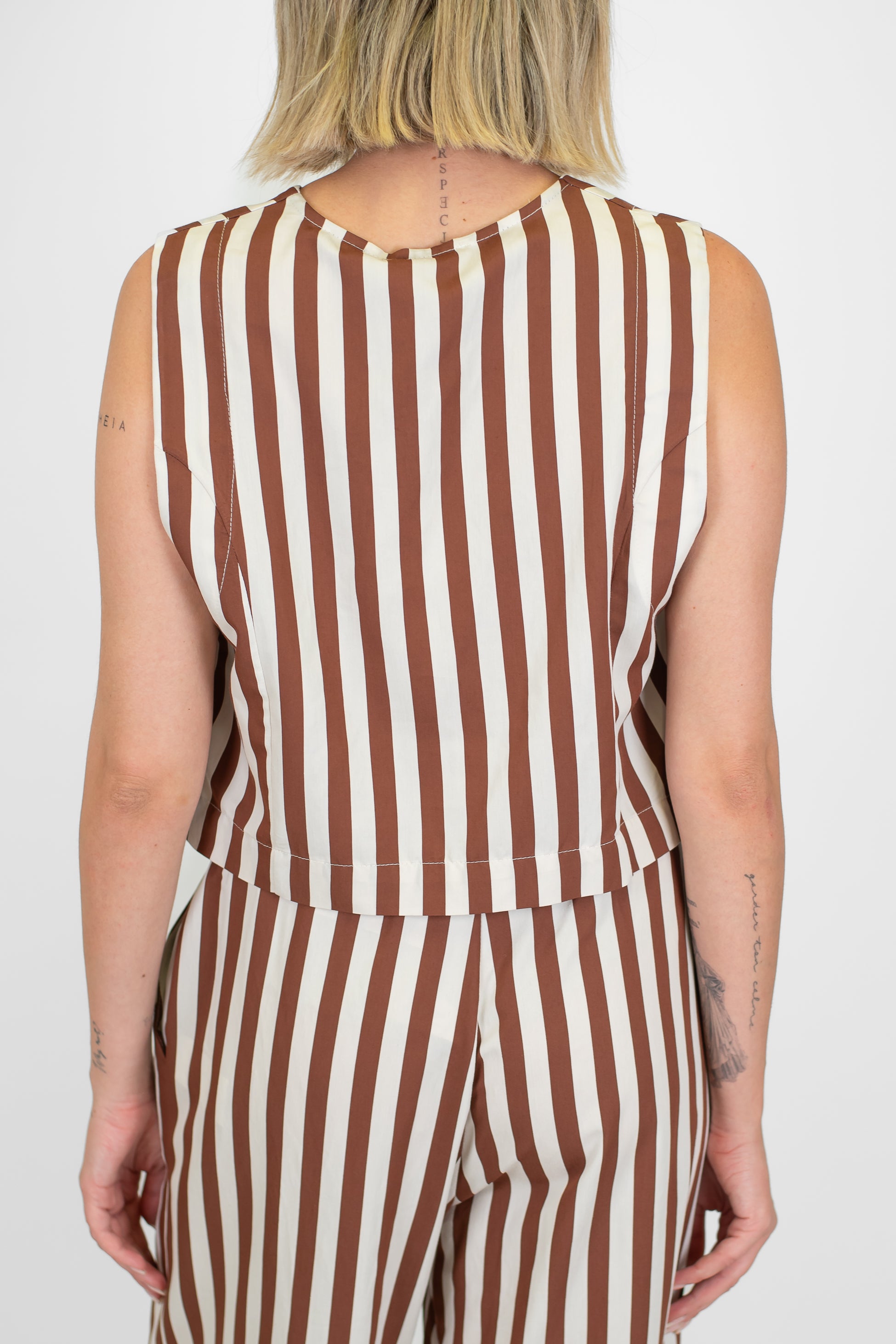 Motel - Gilet fantasia a righe in viscosa leggera con chiusura laccetti