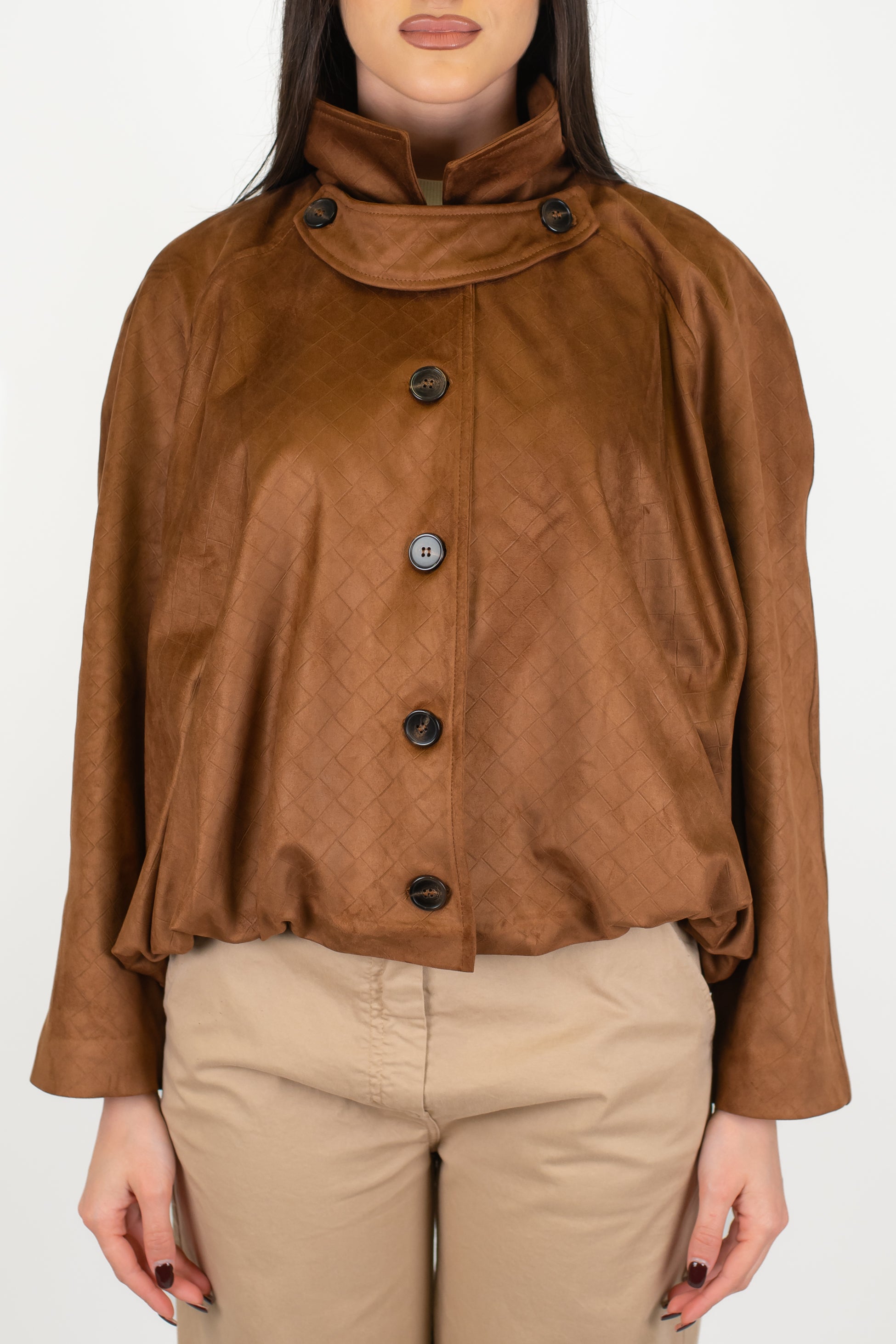 Tensione in - Bomber in dainetto con trama intrecciata e chiusura con bottoni