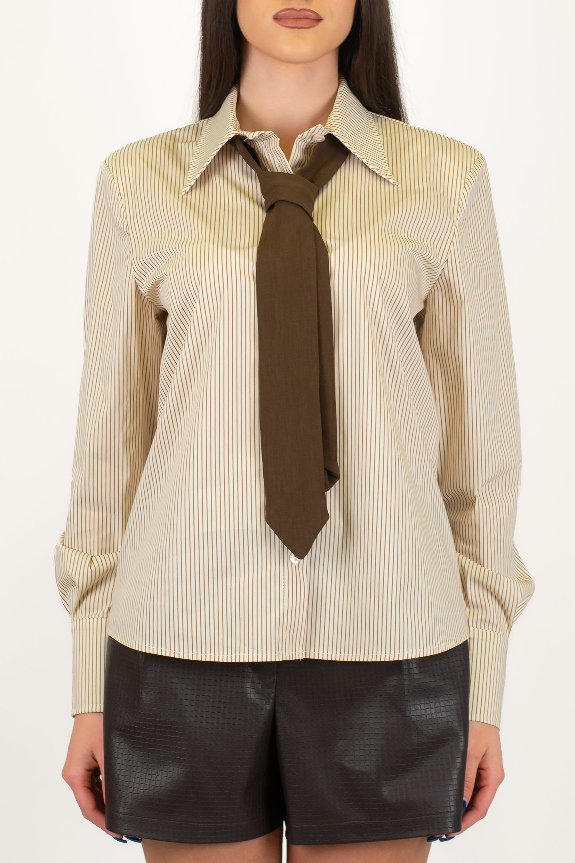 Haveone - Camicia a righe con spalline e cravatta