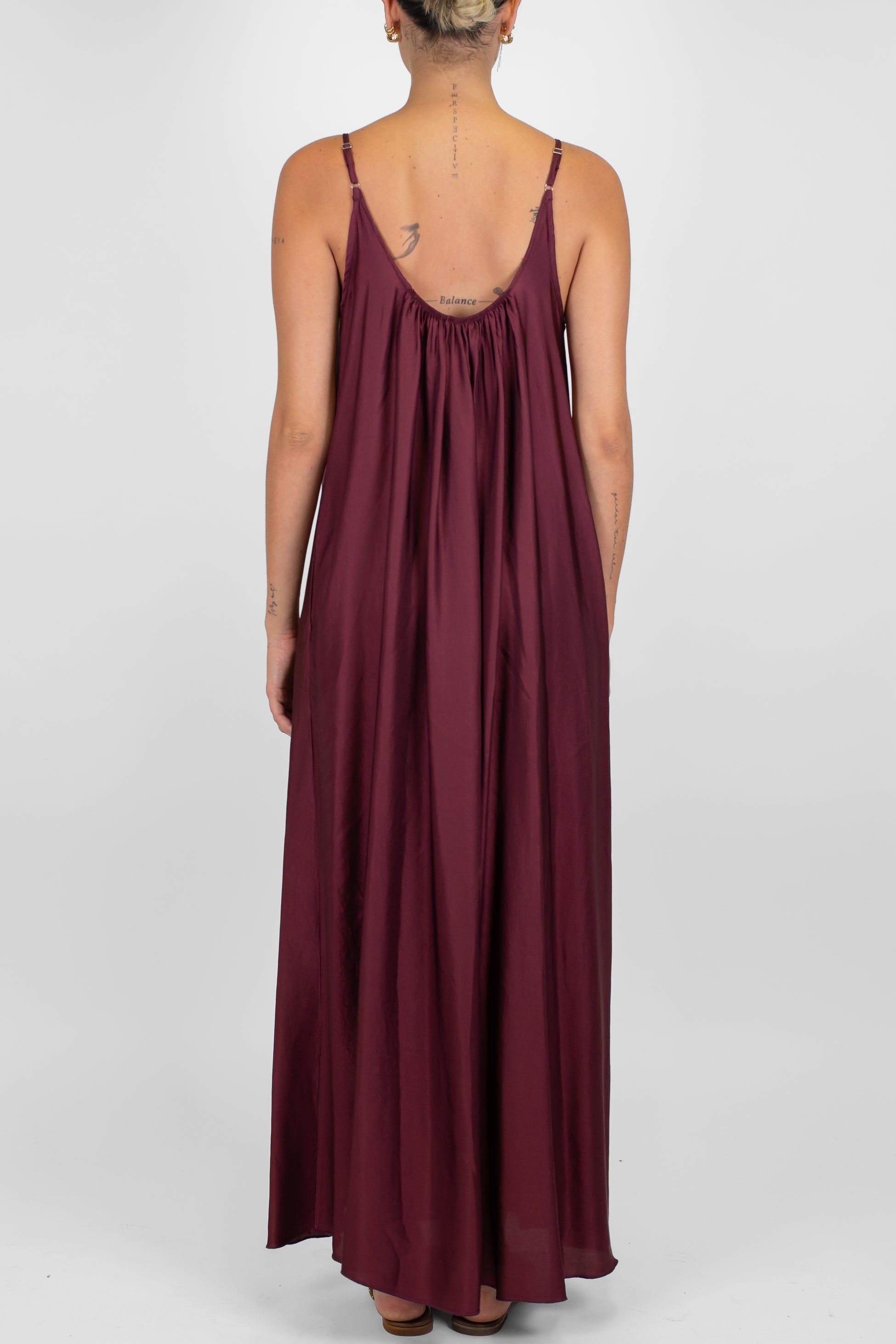 Motel - Abito lungo in viscosa con spalline sottili