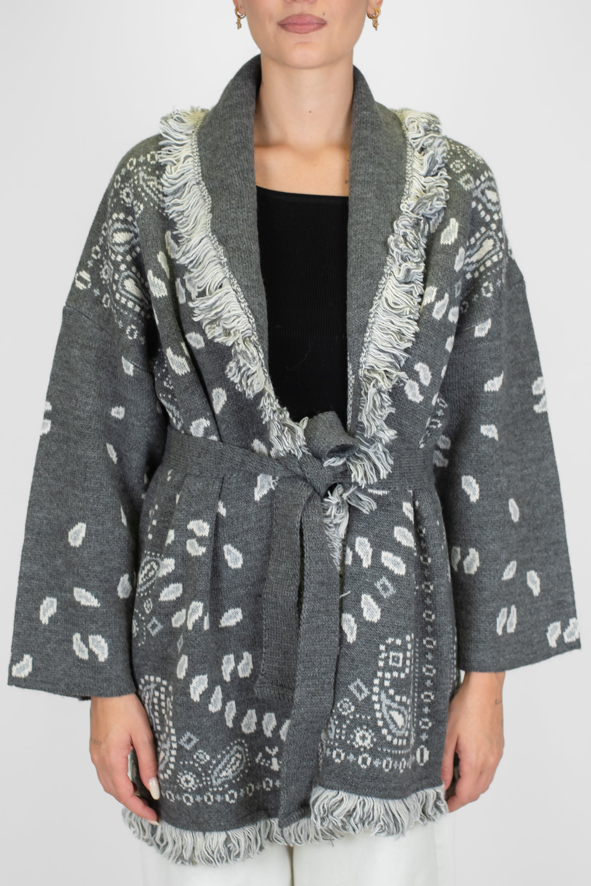 Tensione in - Cardigan in misto lana fantasia bandana con frange