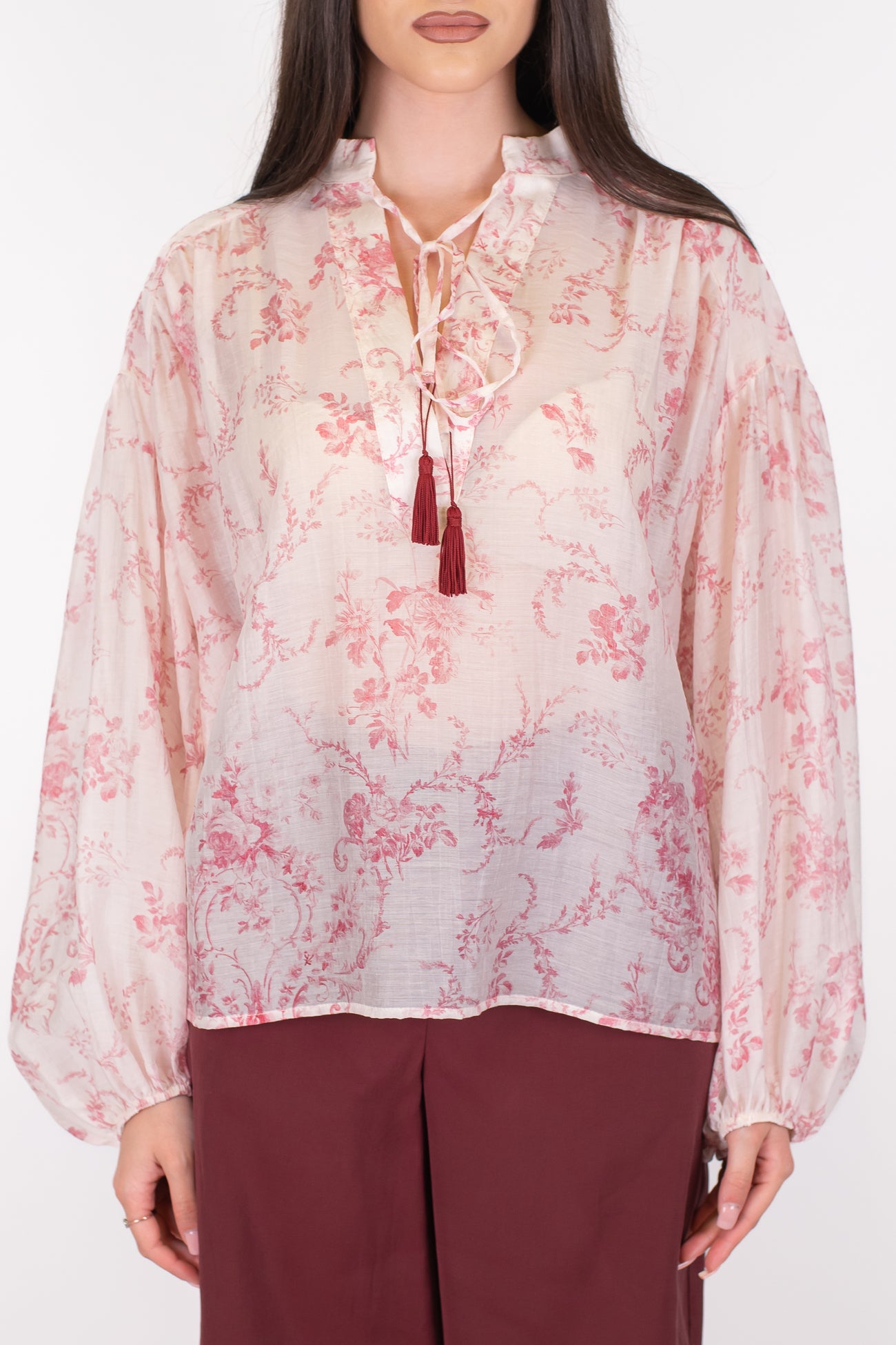 Tensione in - Camicia fantasia floreale in lyocell scollo a V con lacci