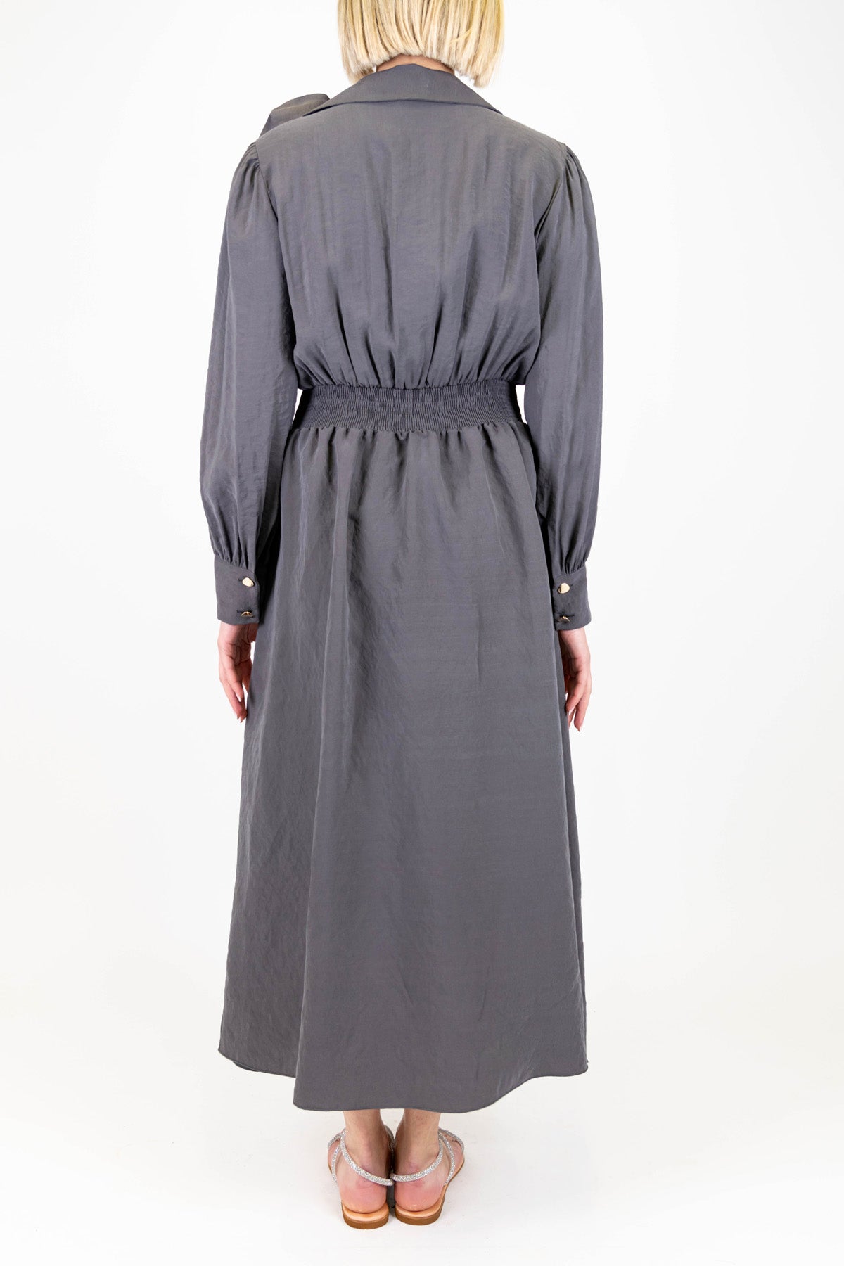 Motel - Abito lungo in modal con spilla a fiore