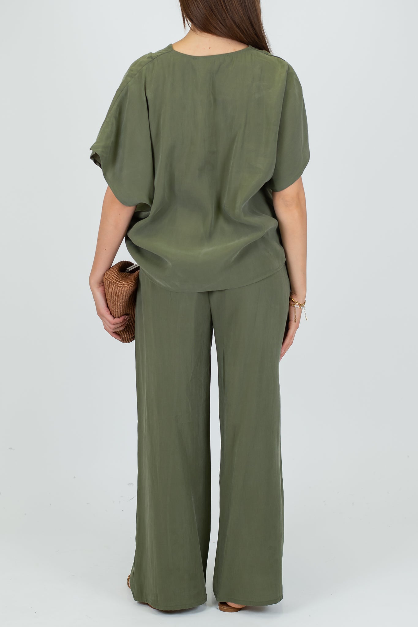 Haveone - Coordinato blusa scollo V e pantalone palazzo in cupro