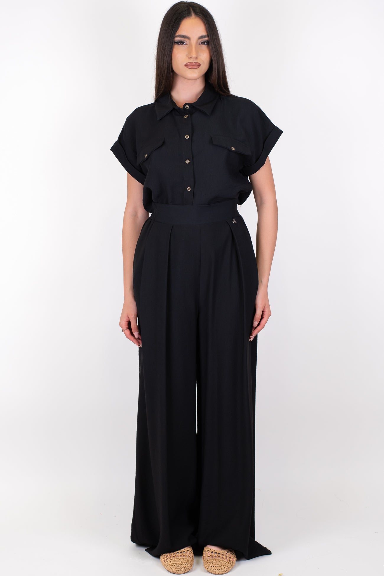 Dixie - Coordinato camicia mezzamanica e pantalone palazzo con elastico sul retro in viscosa leggera