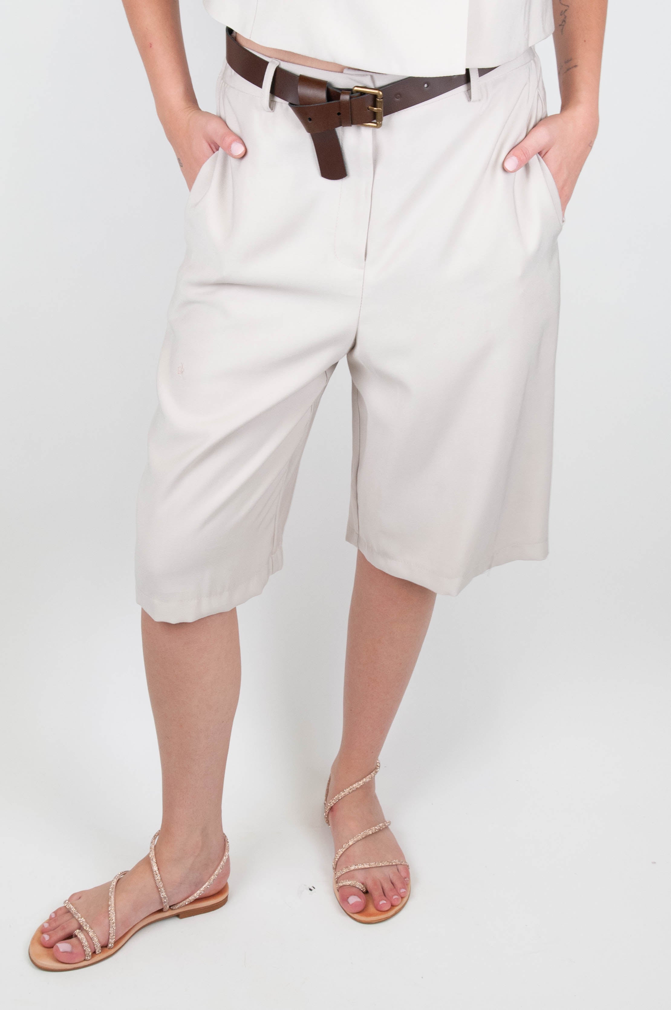 Tensione in - Bermuda con elastico in vita