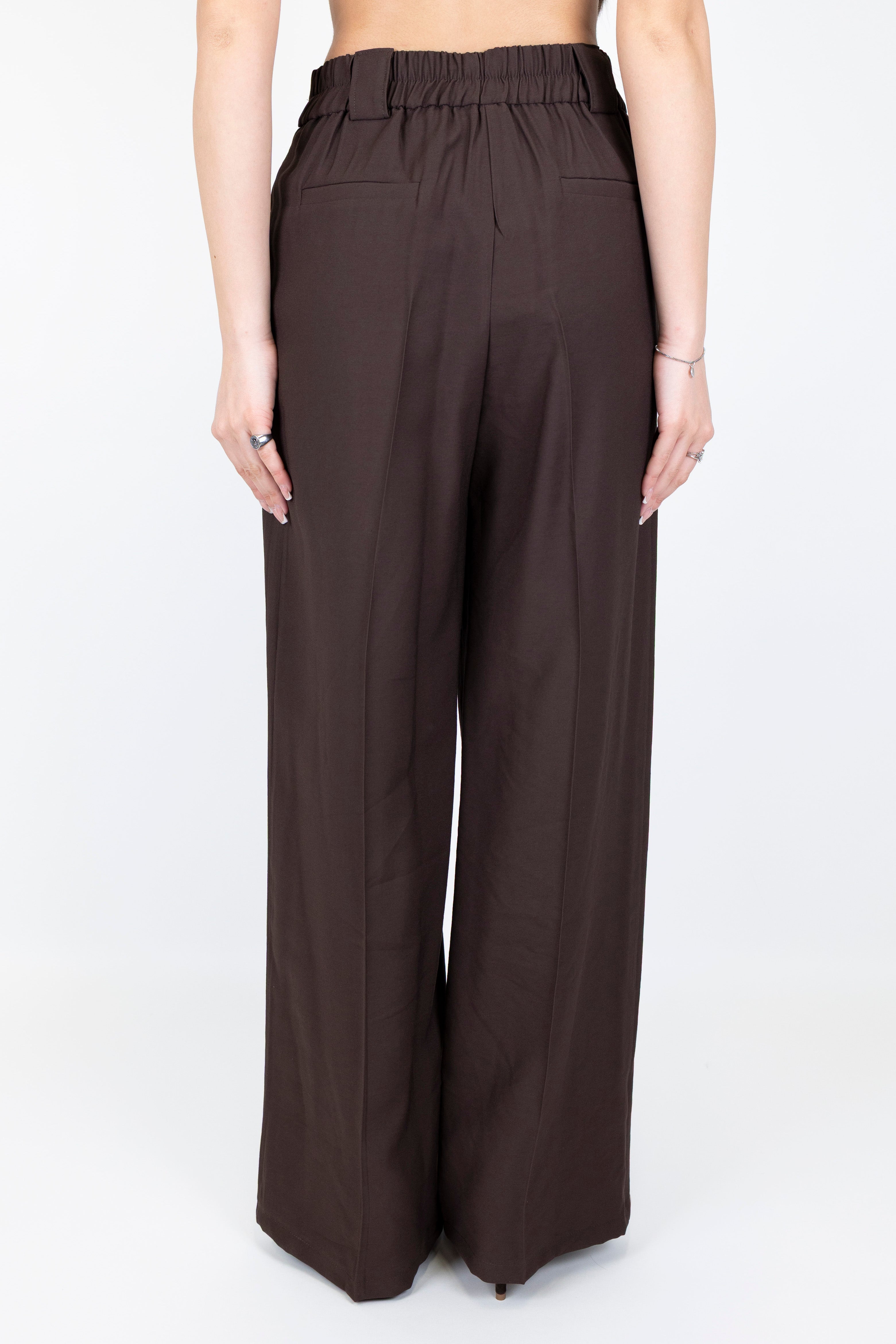 Tensione in - Pantalone palazzo in viscosa leggera con elastico sul retro