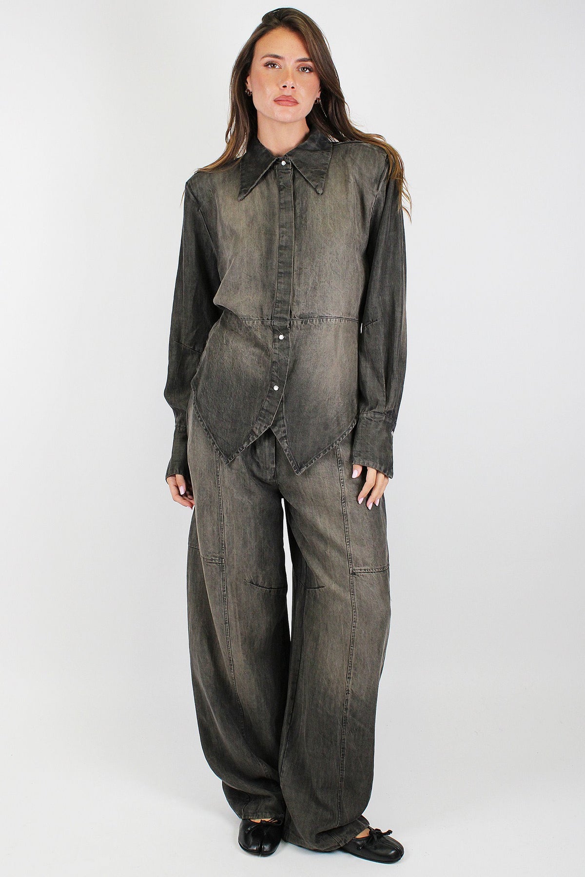 Motel - Camicia in lyocell effetto denim con spalline