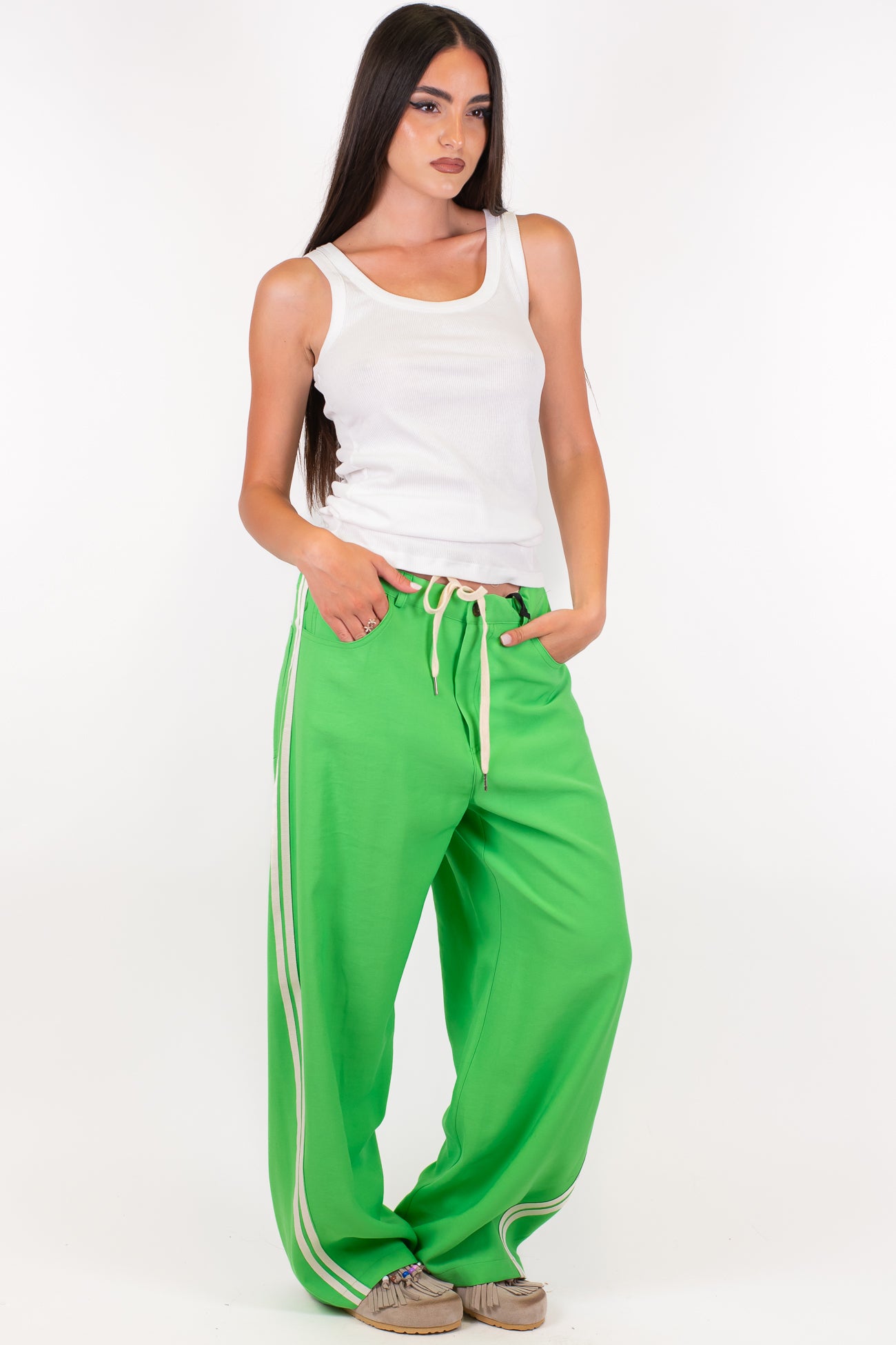 Maryley - Pantalone palazzo in viscosa leggera con coulisse e bande laterali a contrasto