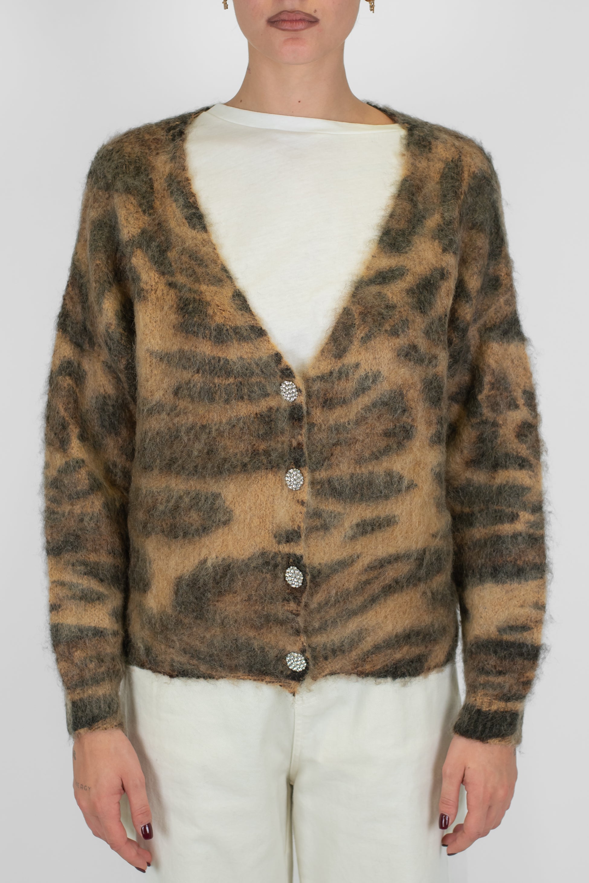 Tensione in - Cardigan fantasia animalier maculato in misto lana mohair con bottoni gioiello