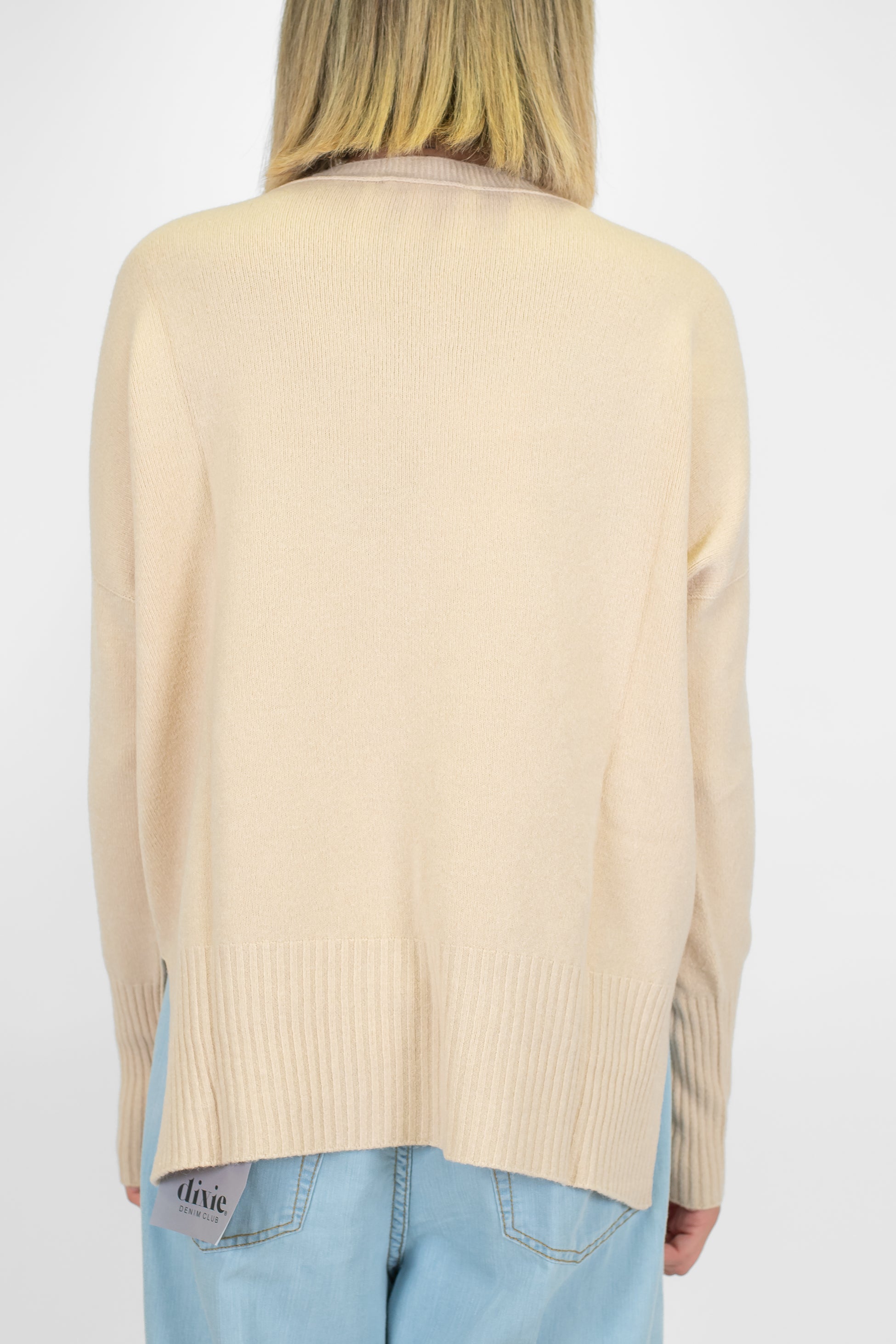 Kontatto - Maglia over con scollo a V