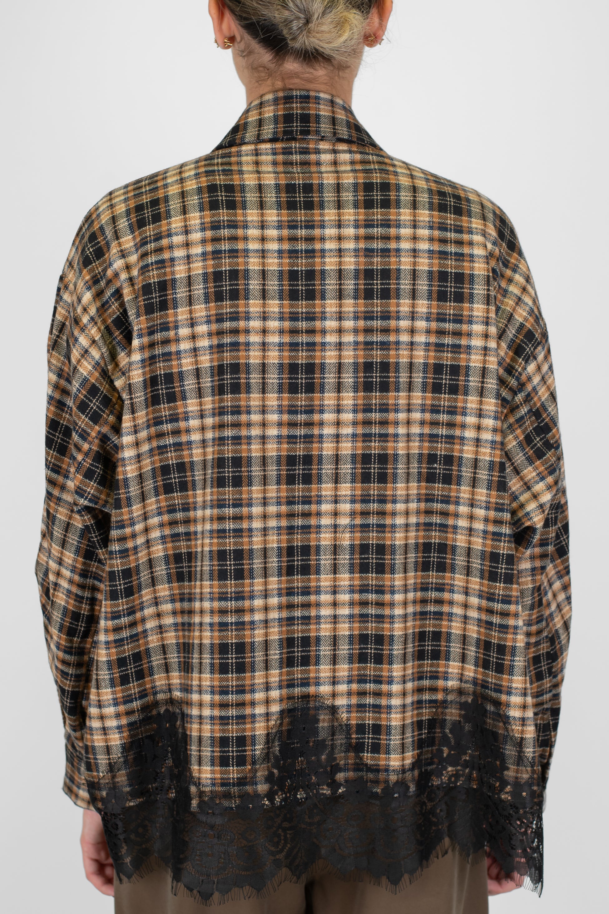 Motel - Camicia fantasia quadri con taschino e orlo in pizzo a contrasto