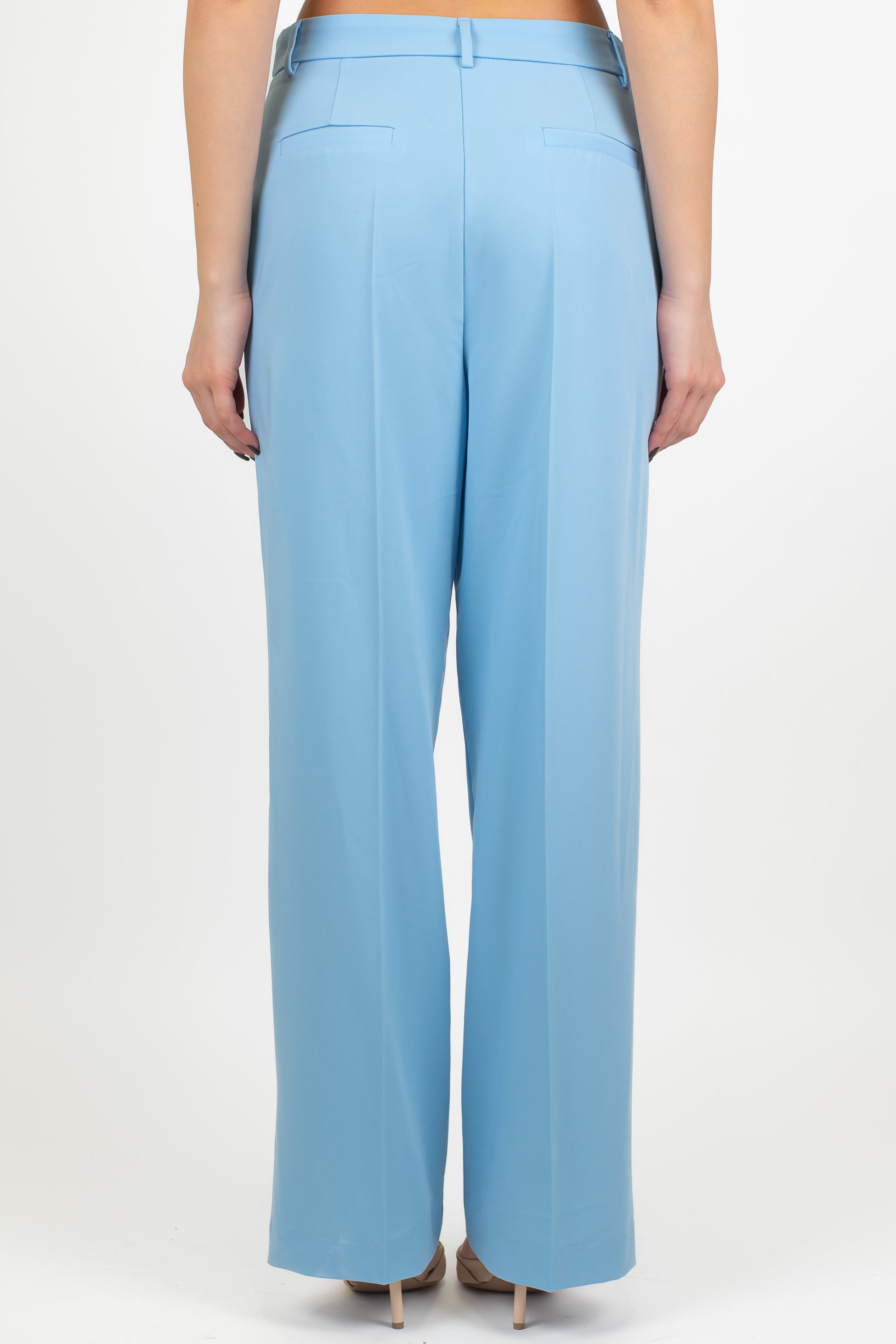 Motel - Tailleur con giacca mezzamanica e pantalone palazzo