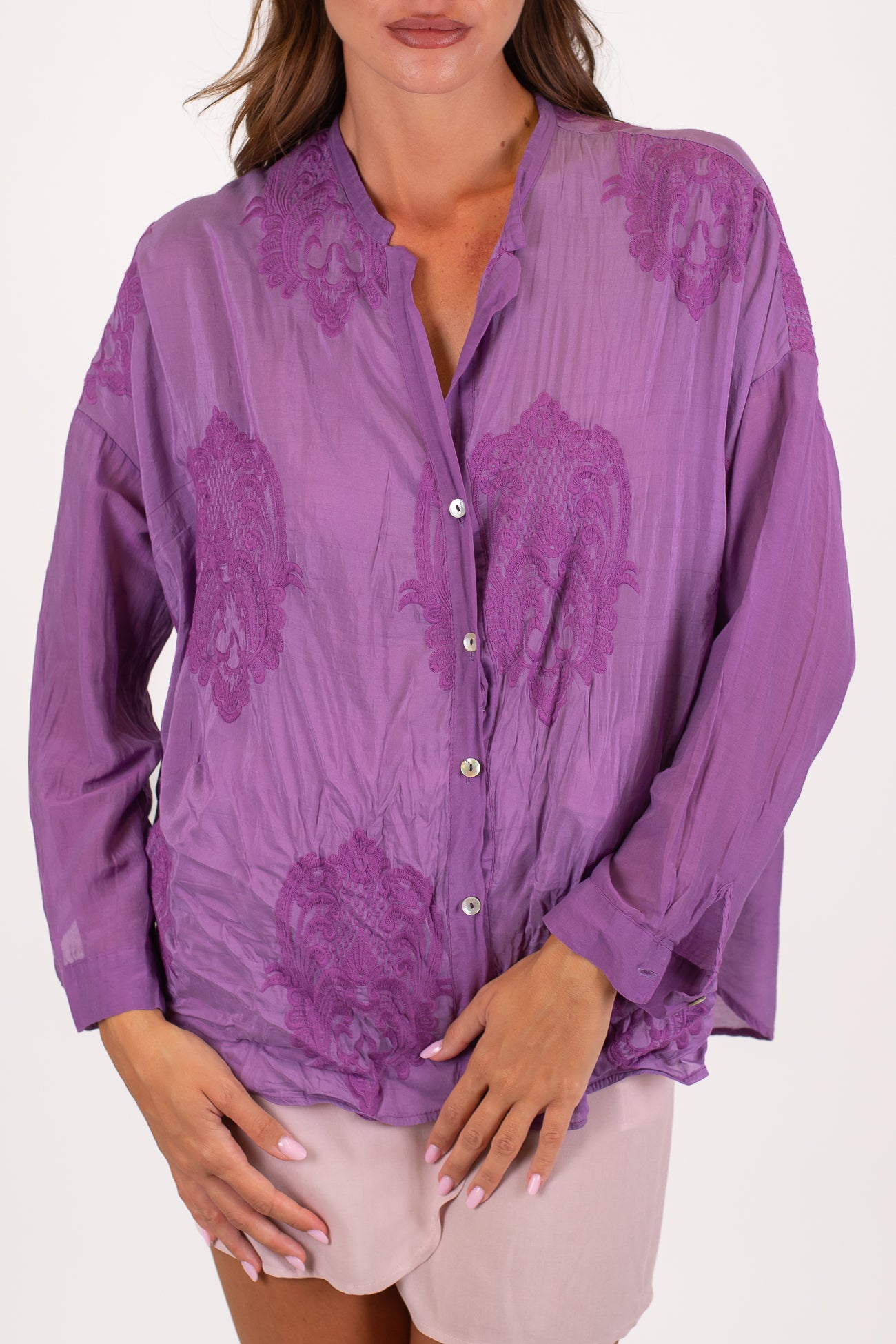 Motel - Camicia in mussola di cotone e seta con ricami tono su tono