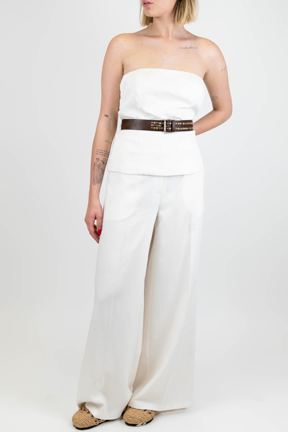 Tensione in - Pantalone palazzo in tencel con piega stirata