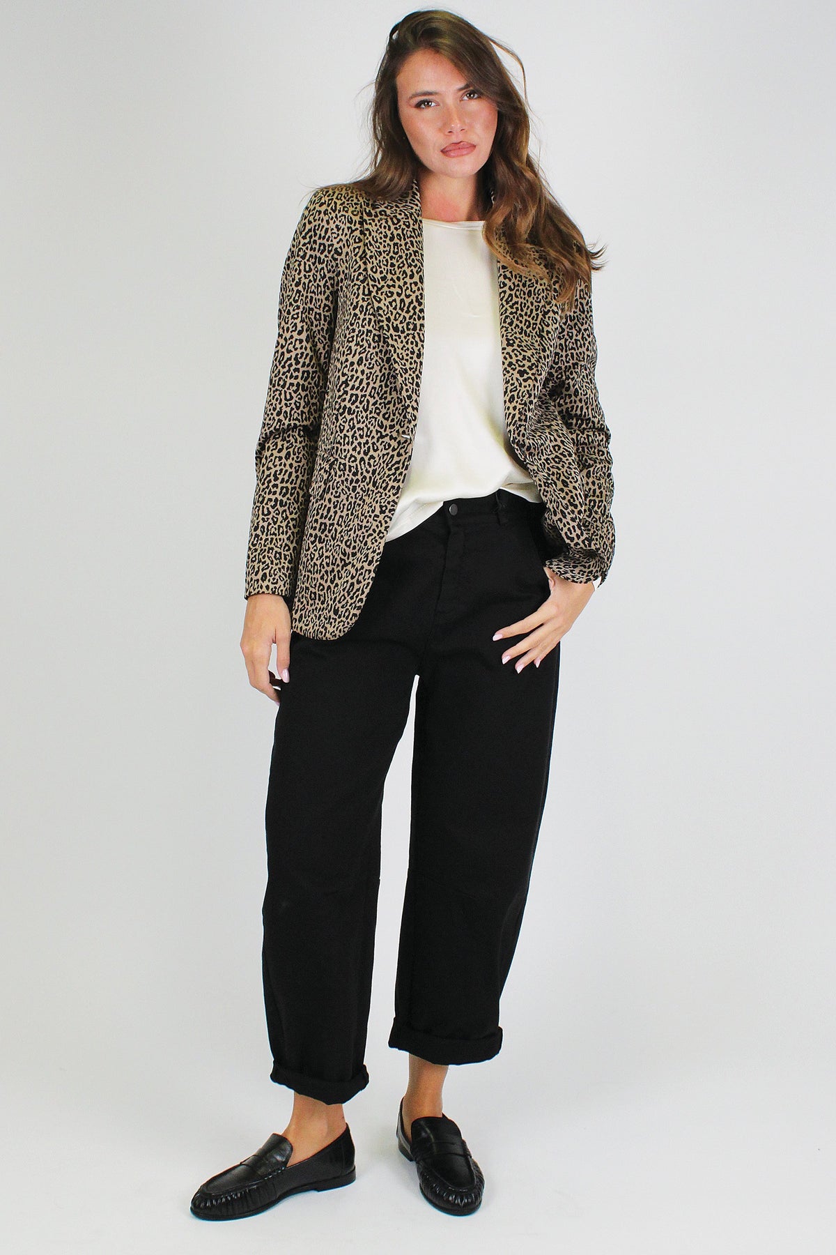 Tensione in - Pantalone balloon in denim colorato