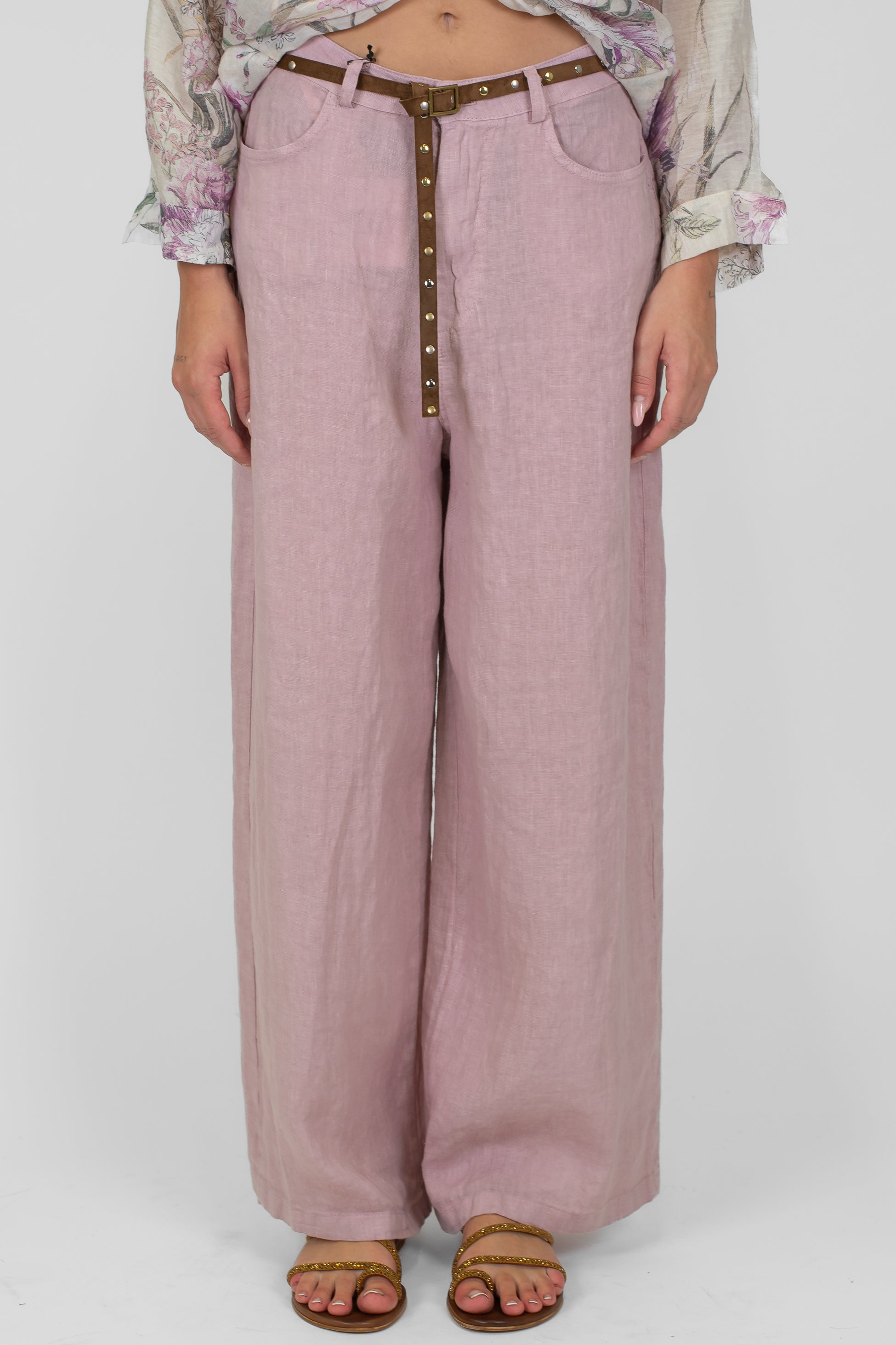 Tensione in - Pantalone palazzo modello Giusi in puro lino con tascono sul retro