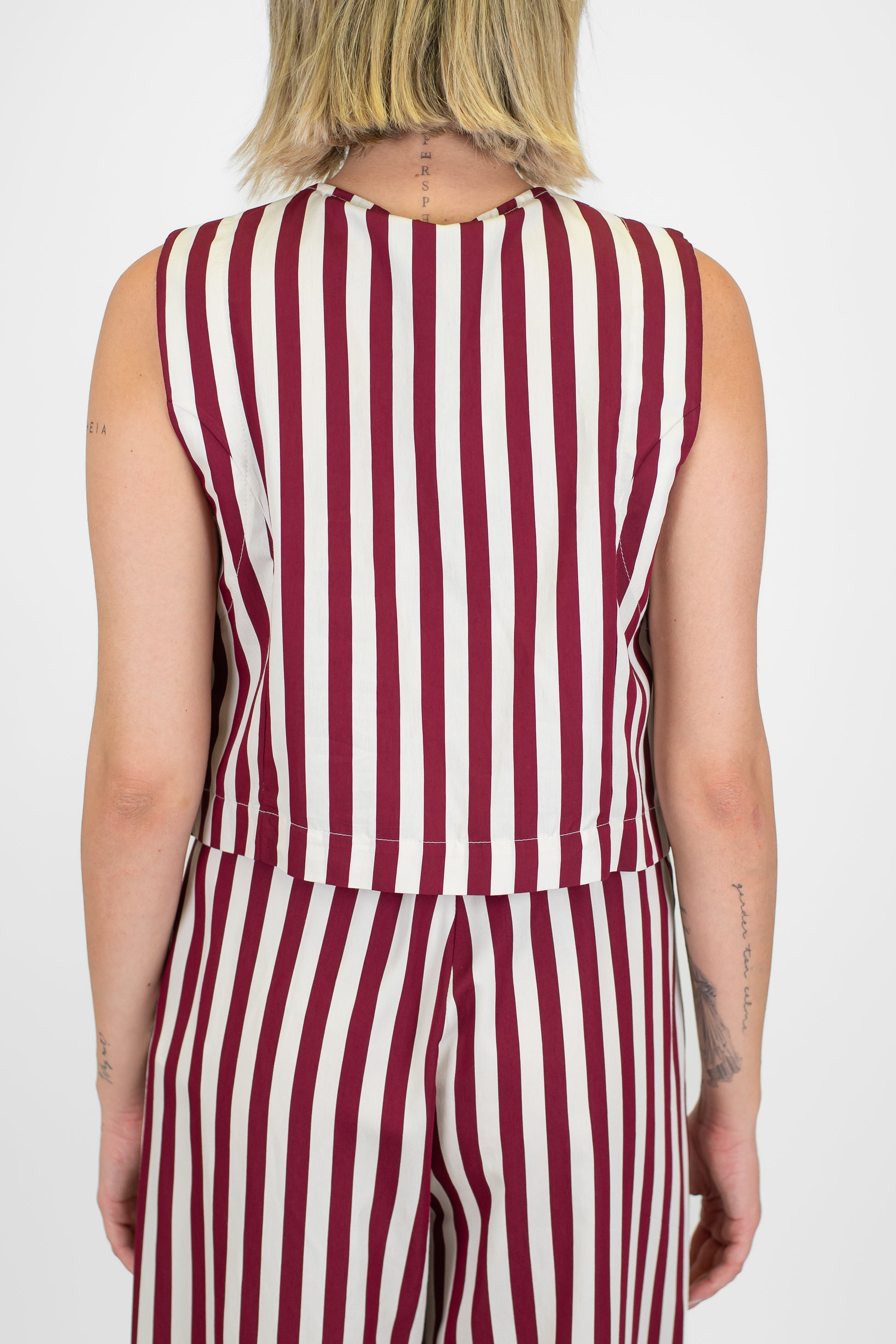 Motel - Gilet fantasia a righe in viscosa leggera con chiusura laccetti