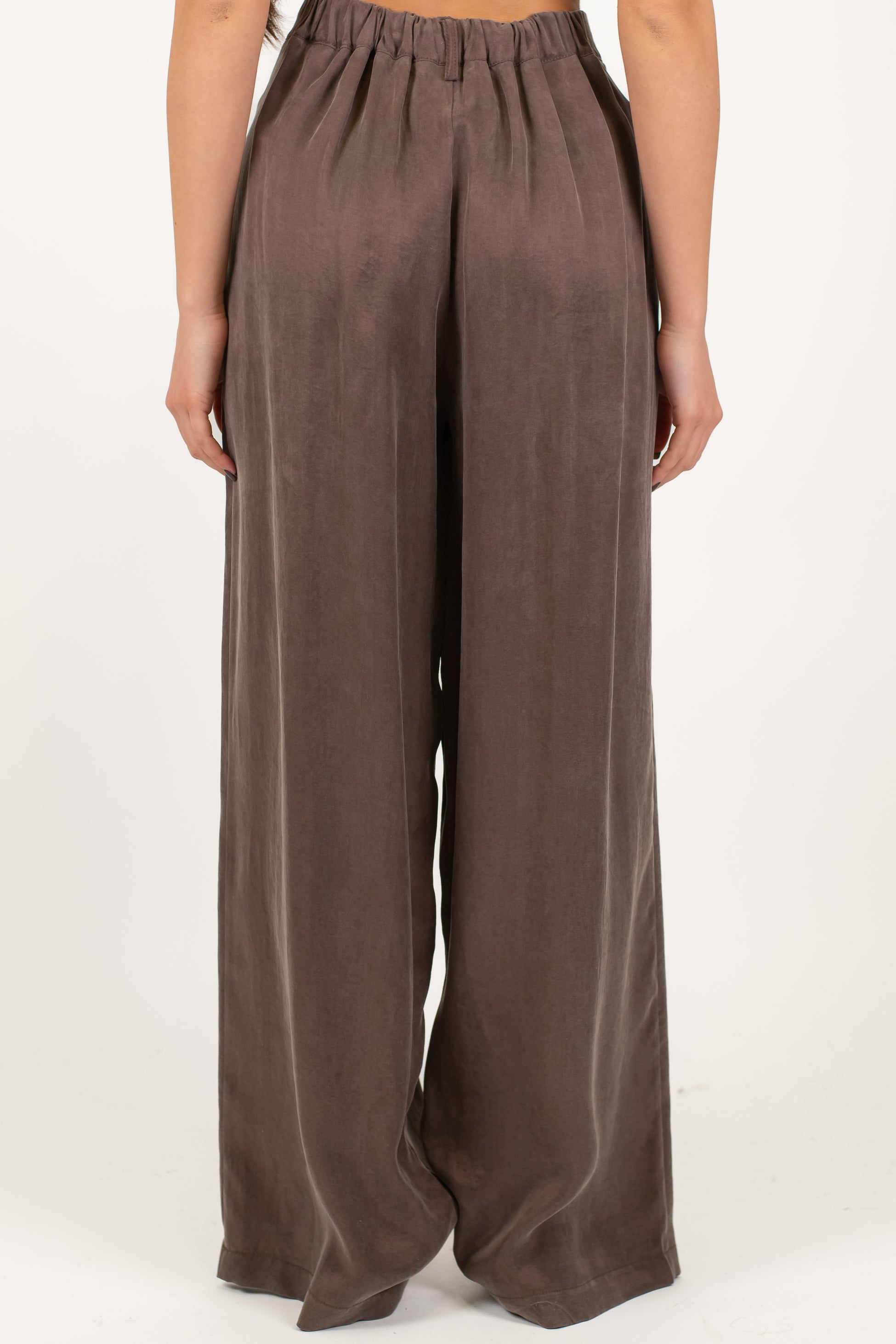 Tensione in - Pantalone palazzo in lyocell effetto seta con elastico sul retro