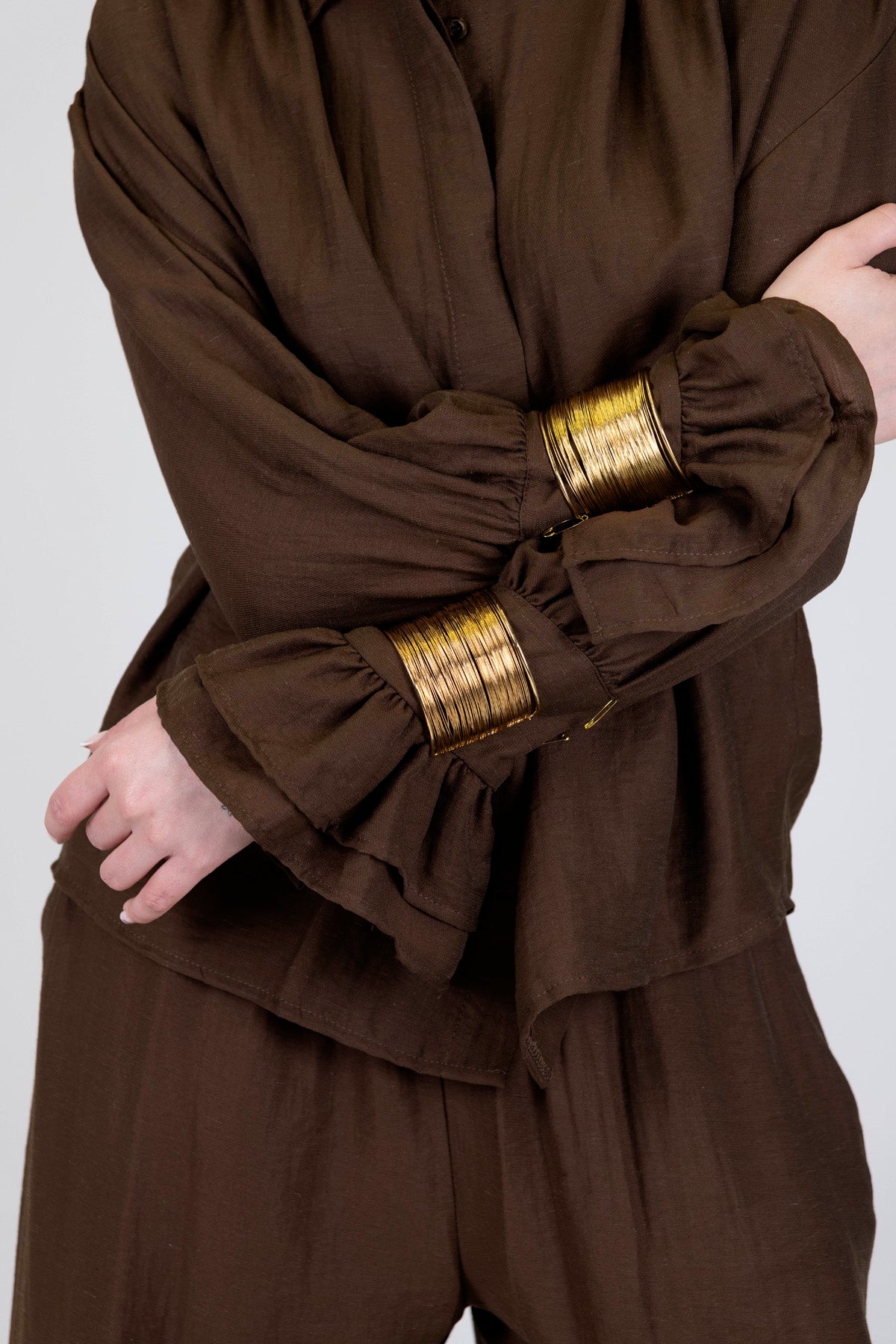 Haveone - Camicia over in misto lino con bracciali oro ai polsi