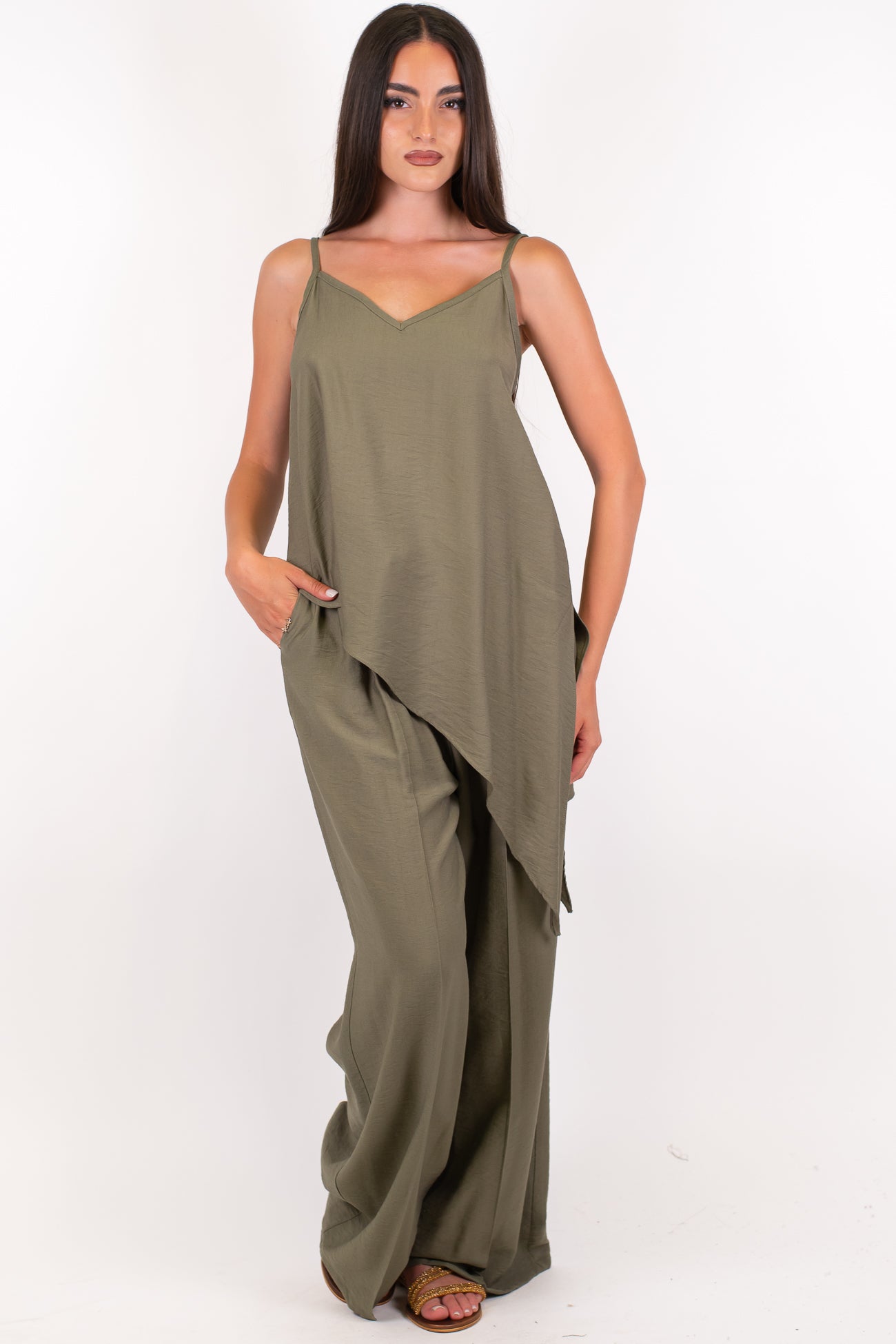 Dixie - Coordinato in viscosa leggera con top assimmetrico e pantalone palazzo con coulisse