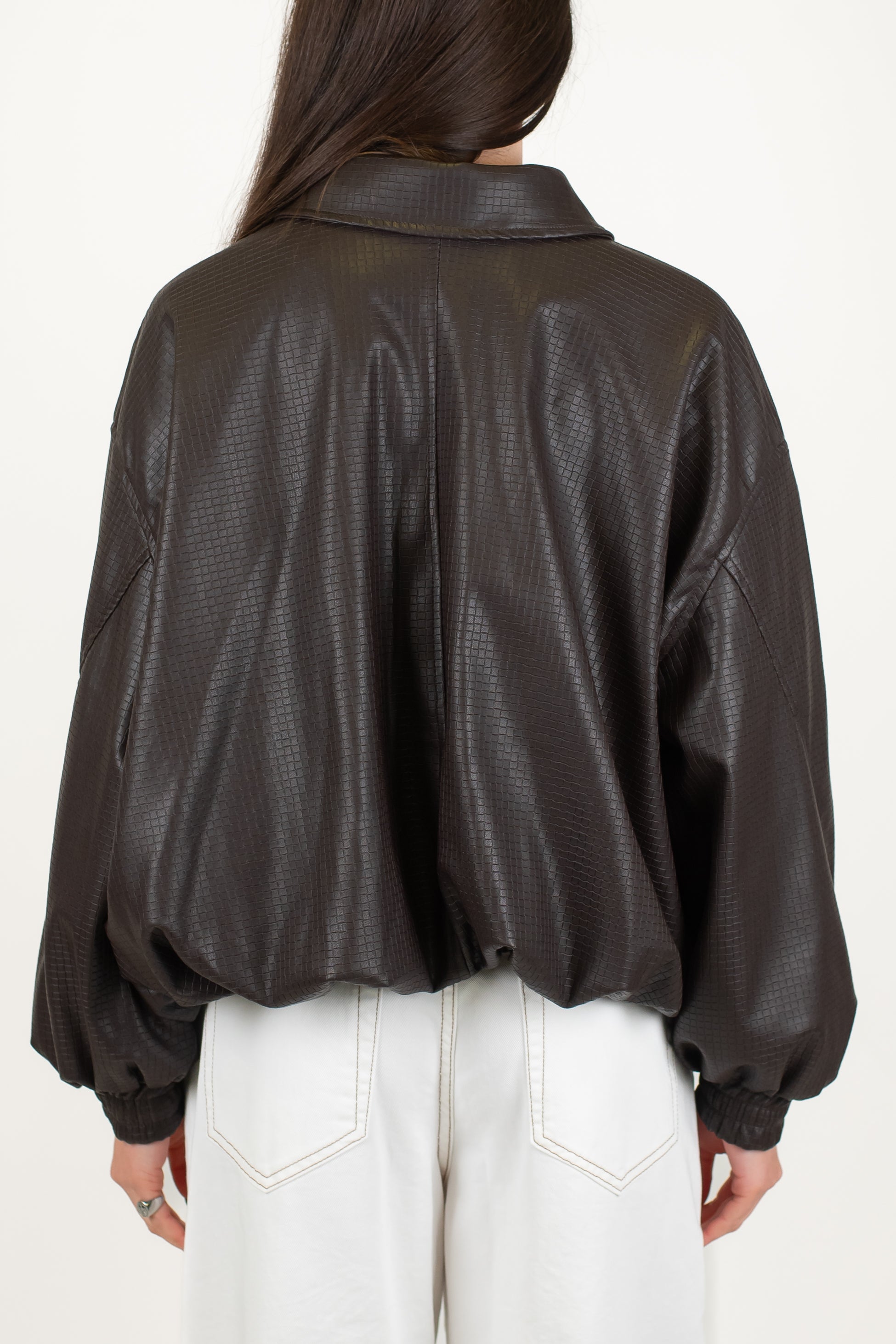 Motel - Bomber over in ecopelle intrecciata con chiusura zip