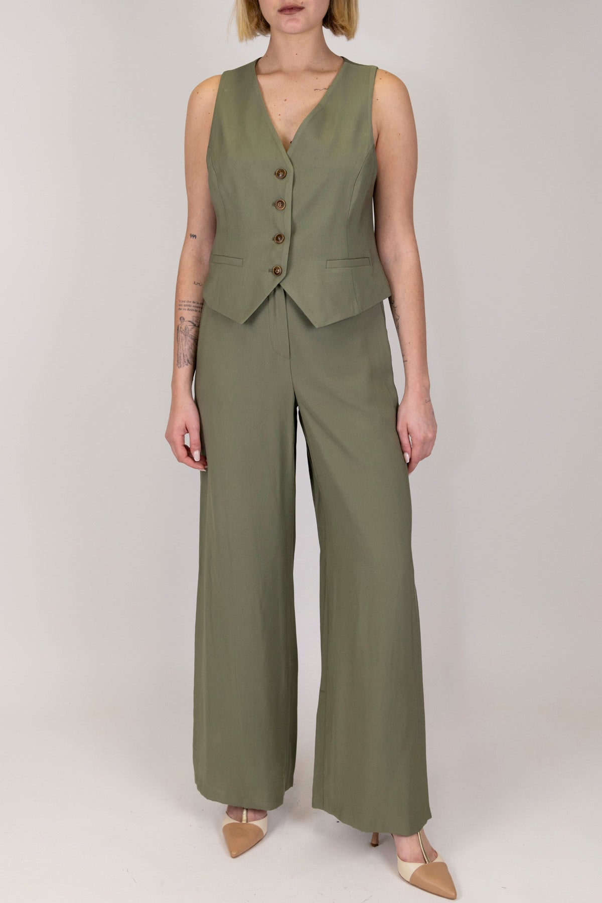 Tensione in - Coordinato gilet e pantalone palazzo