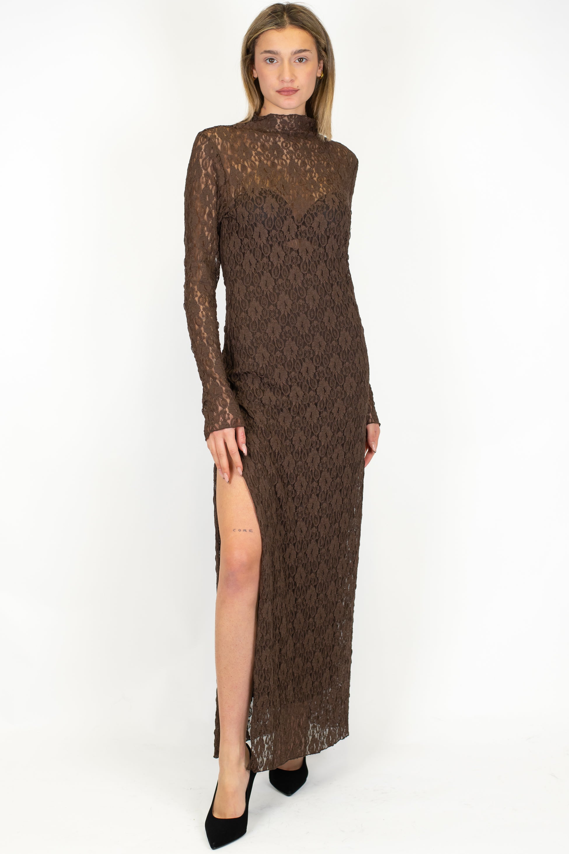 Dixie - Abito lungo fantasia floreale ricamata in pizzo con spacco laterale